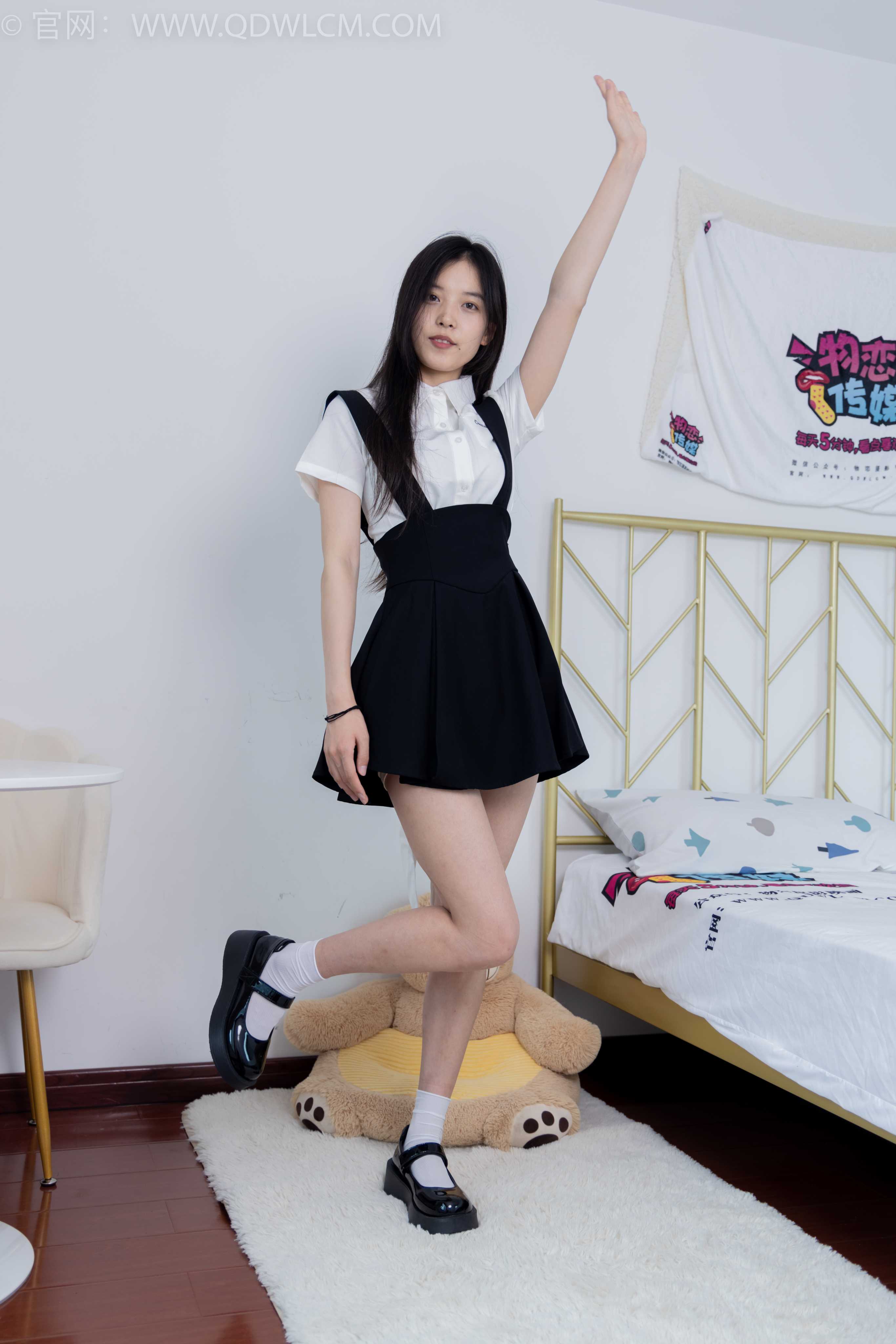 物恋传媒 NO.1664 茯苓-人生海海 [230P-1V-5.53G]