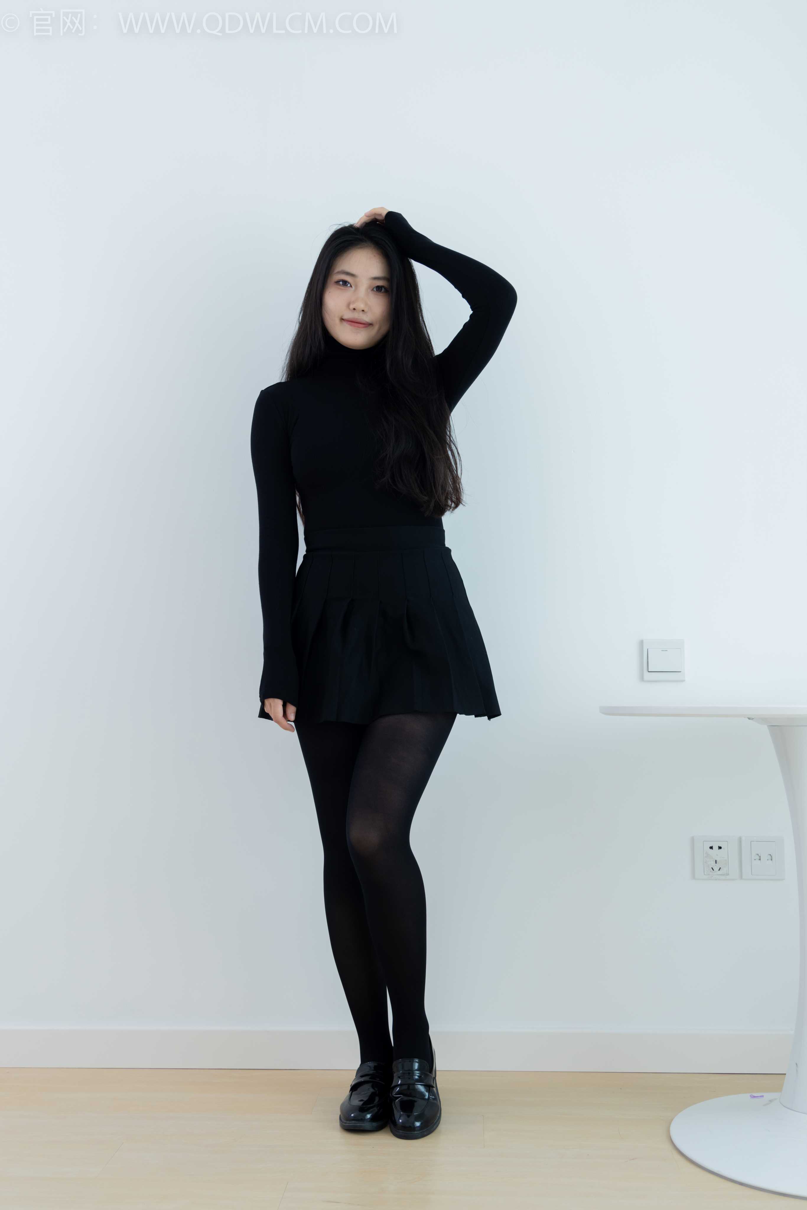 物恋传媒 NO.1667 香香-更好的自己 [159P-1V-3.51G]