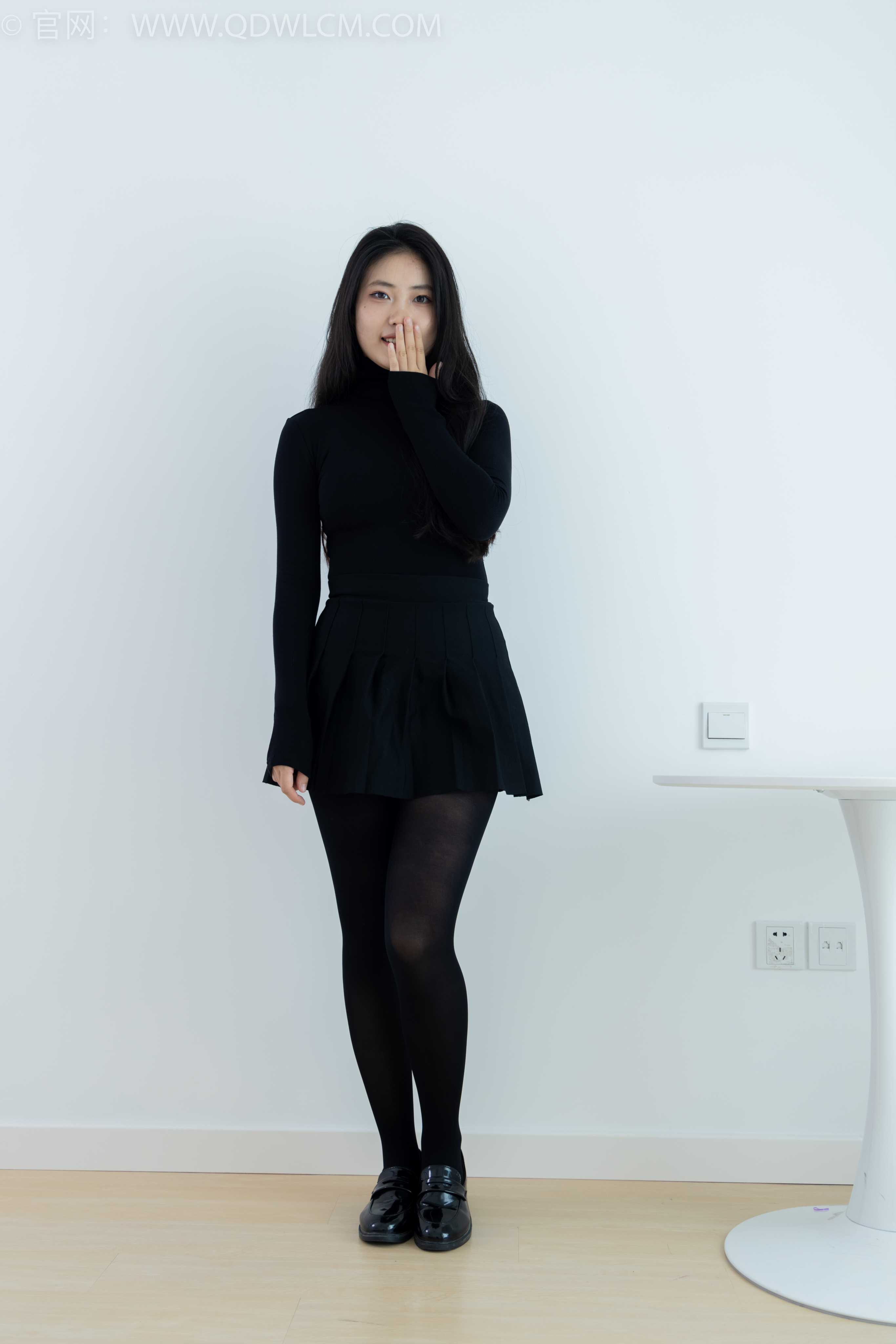 物恋传媒 NO.1667 香香-更好的自己 [159P-1V-3.51G]