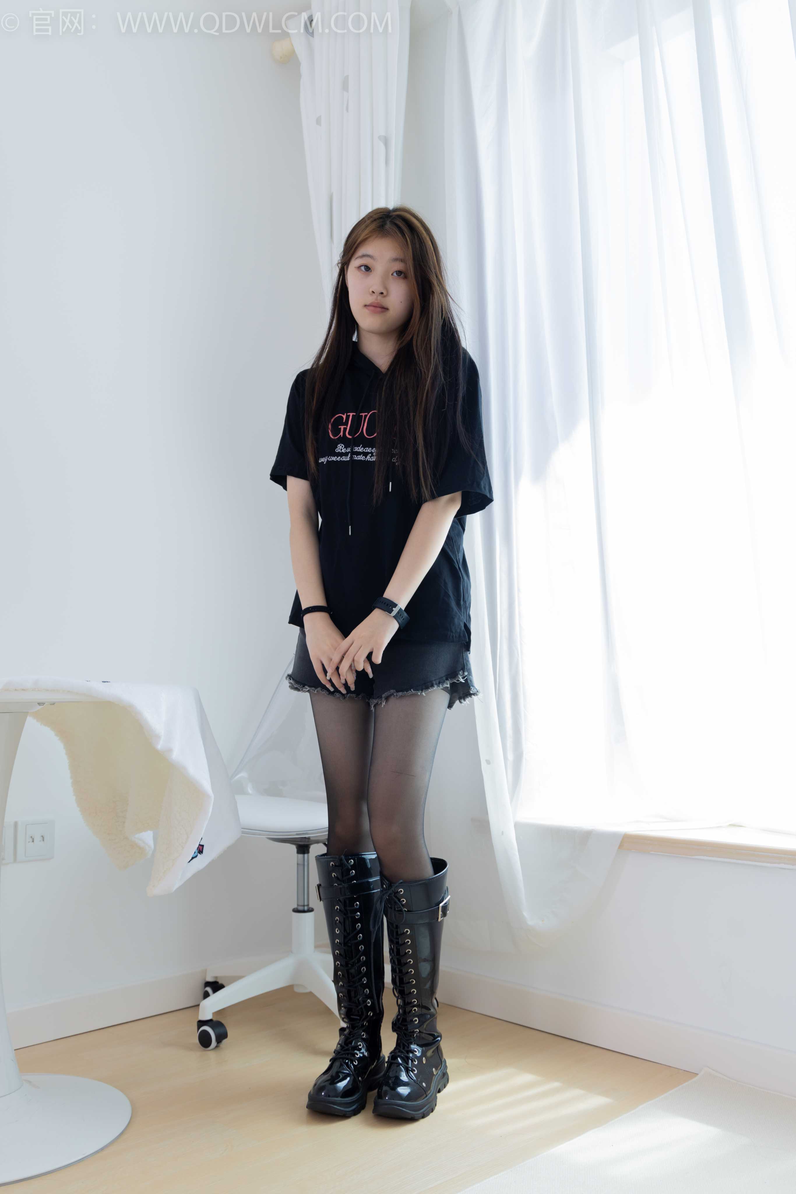 物恋传媒 NO.1668 小谨-逆流而上 [155P-1V-3.55G]