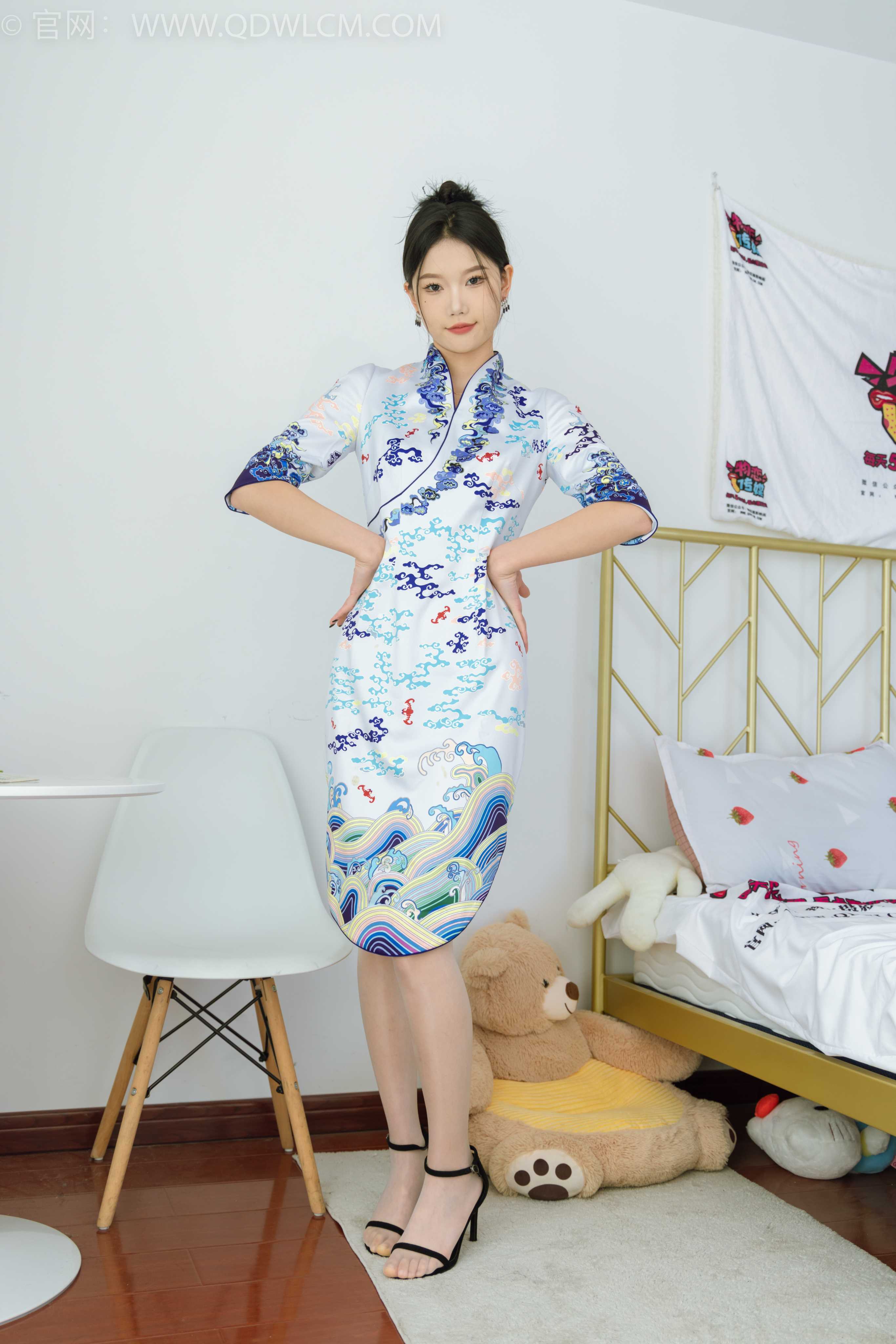 物恋传媒 NO.1670 小竹-扶摇直上 [150P-1V-4.17G]