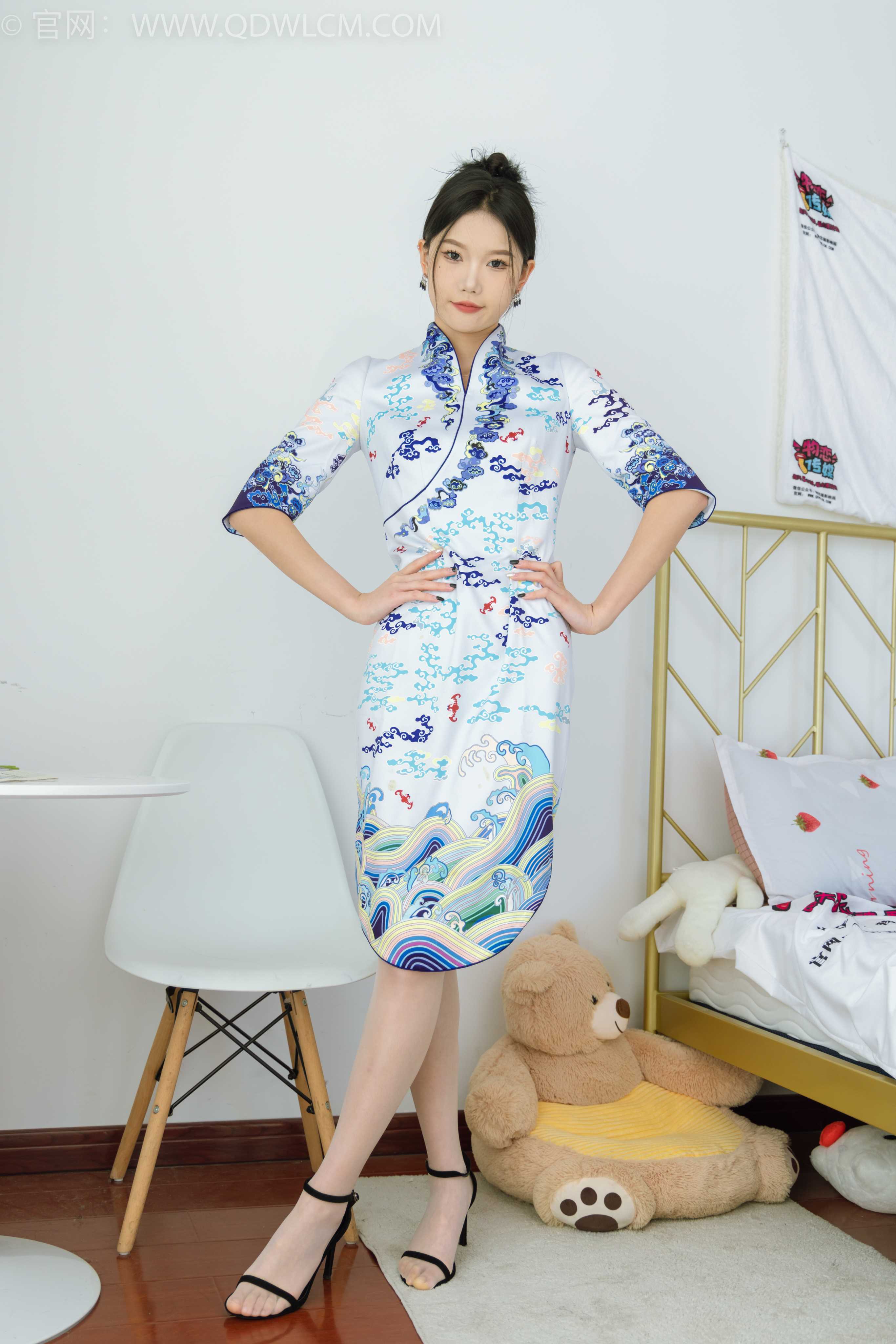 物恋传媒 NO.1670 小竹-扶摇直上 [150P-1V-4.17G]