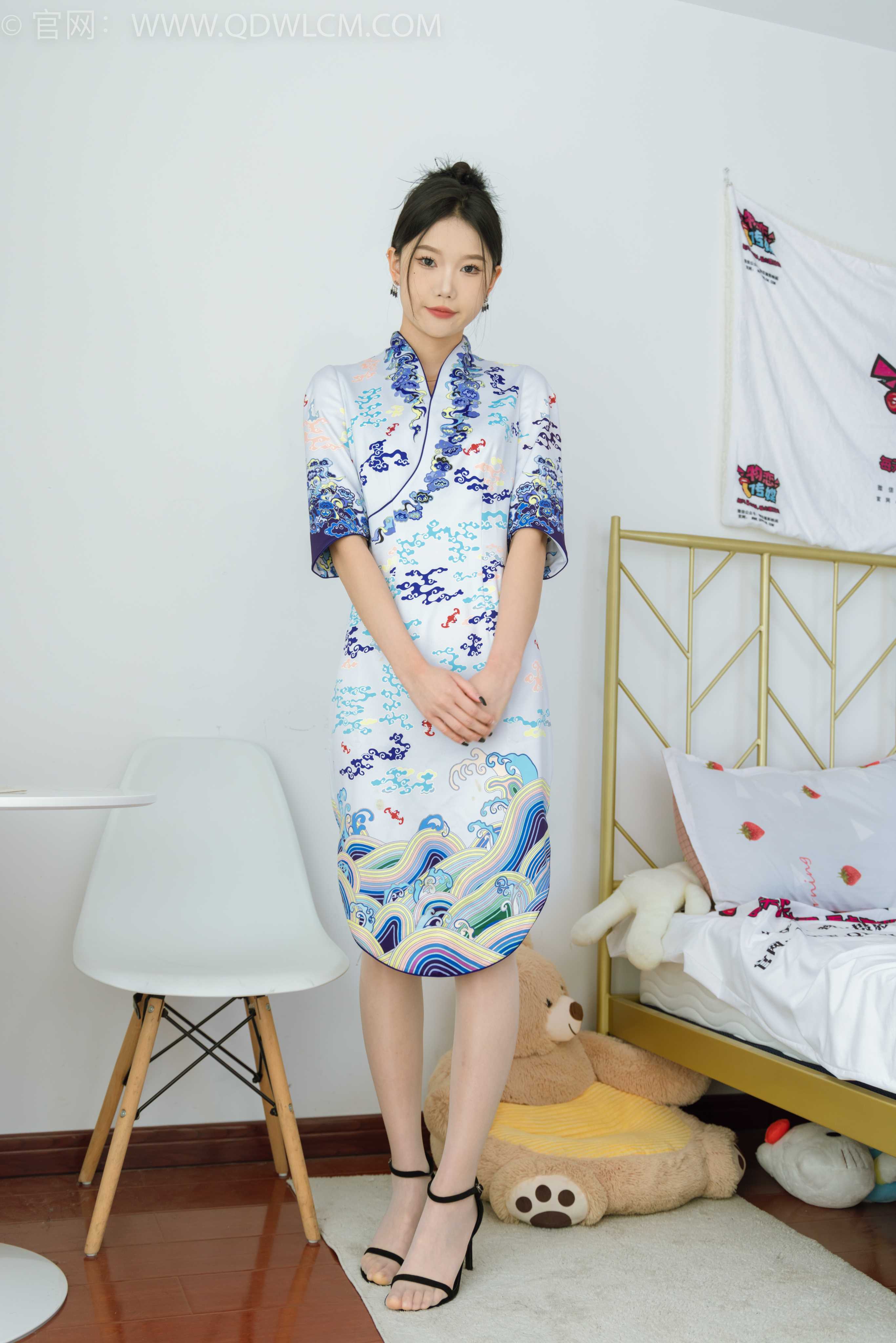 物恋传媒 NO.1670 小竹-扶摇直上 [150P-1V-4.17G]