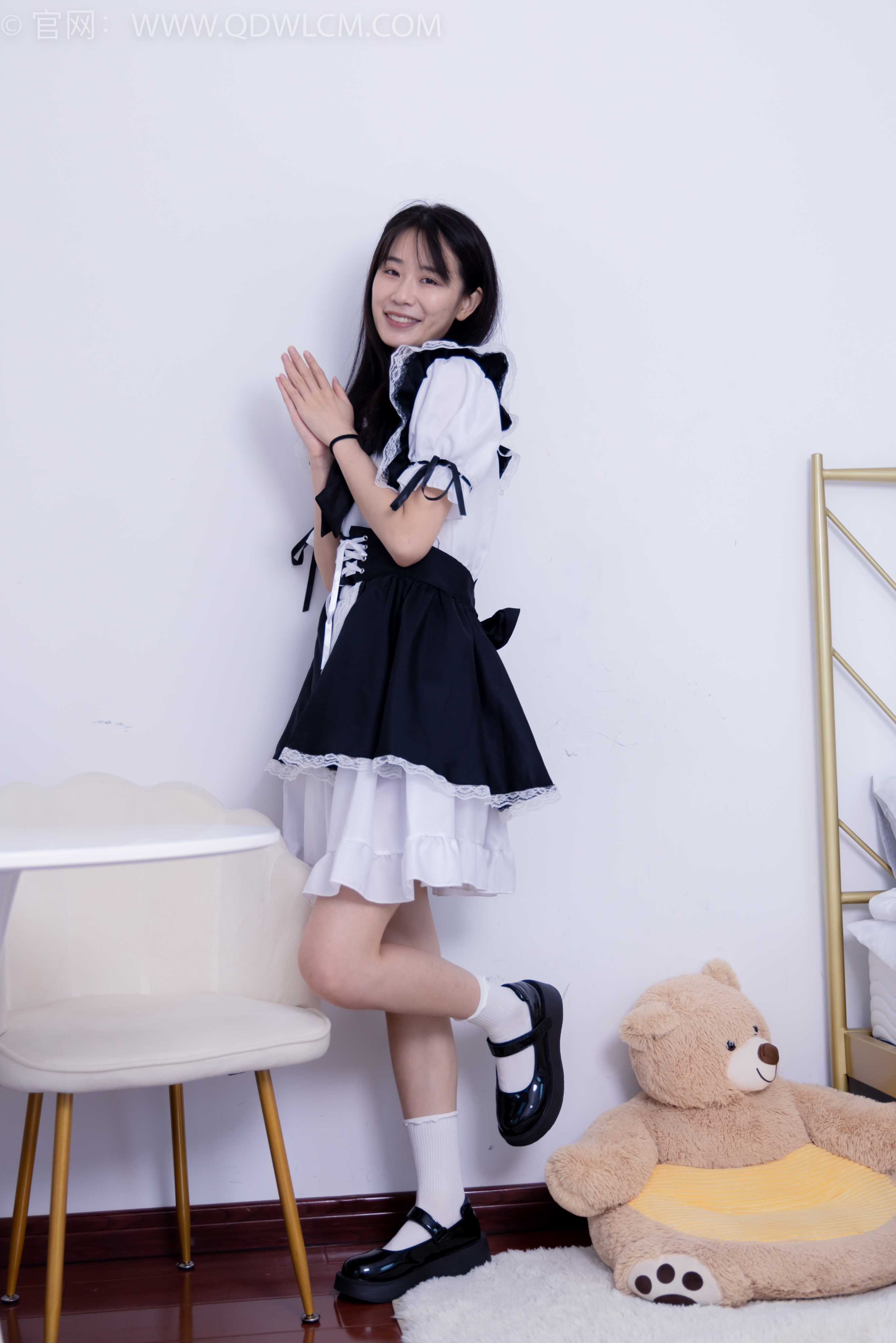 物恋传媒 NO.1674 菜菜-春夏秋冬 [220P-1V-4.77G]