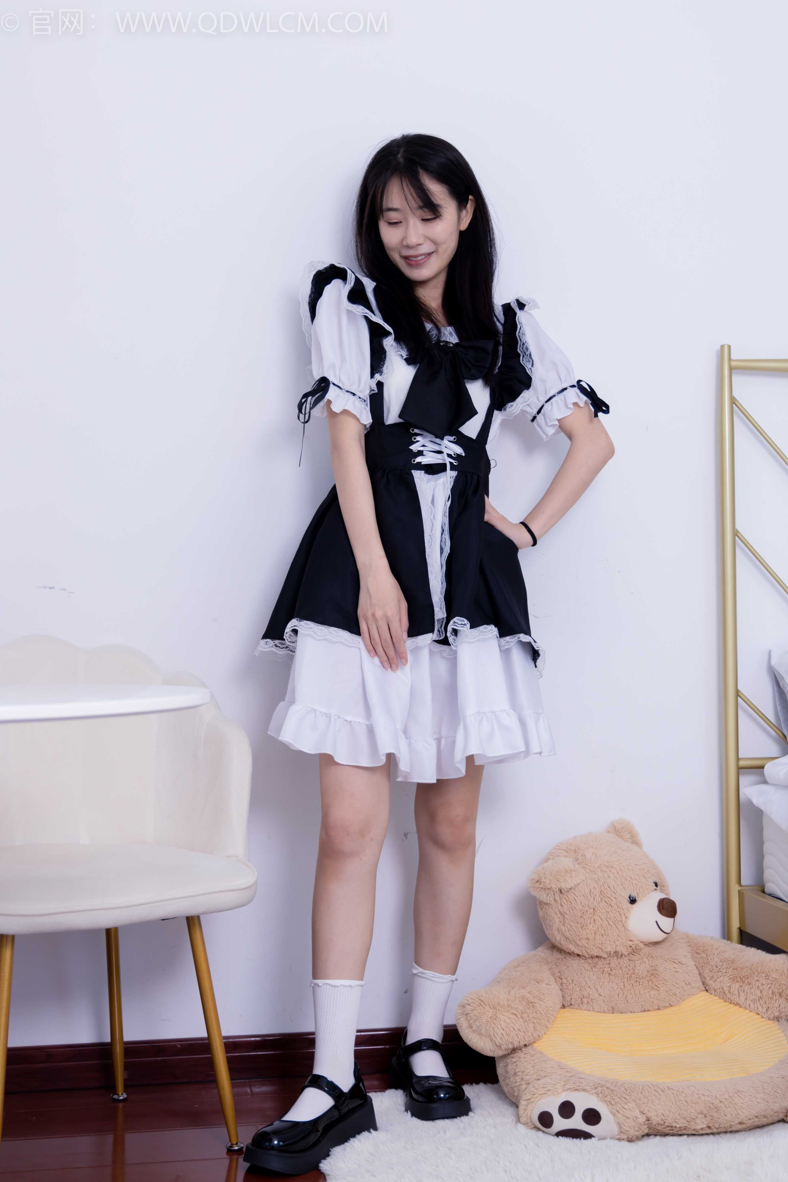 物恋传媒 NO.1674 菜菜-春夏秋冬 [220P-1V-4.77G]