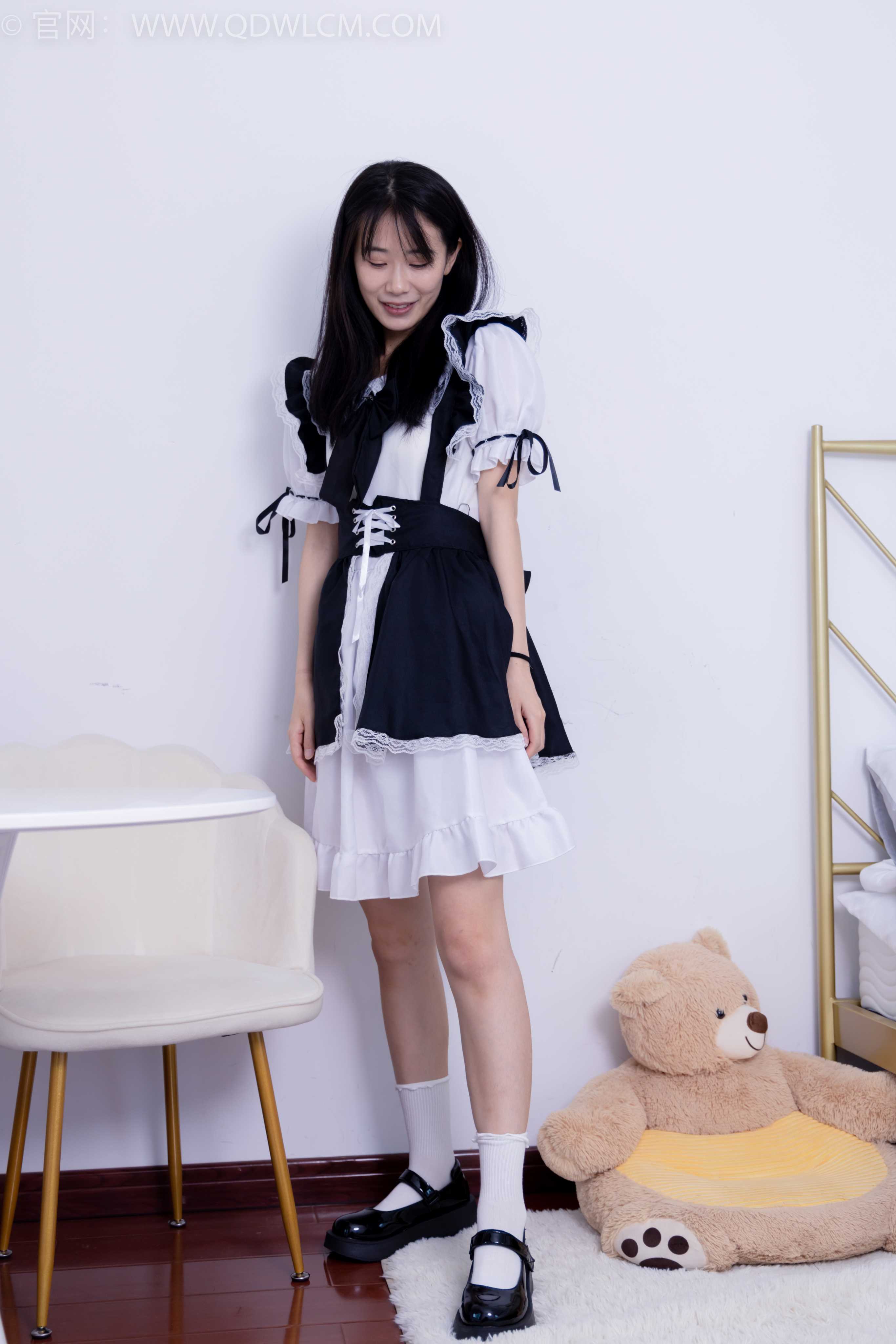 物恋传媒 NO.1674 菜菜-春夏秋冬 [220P-1V-4.77G]