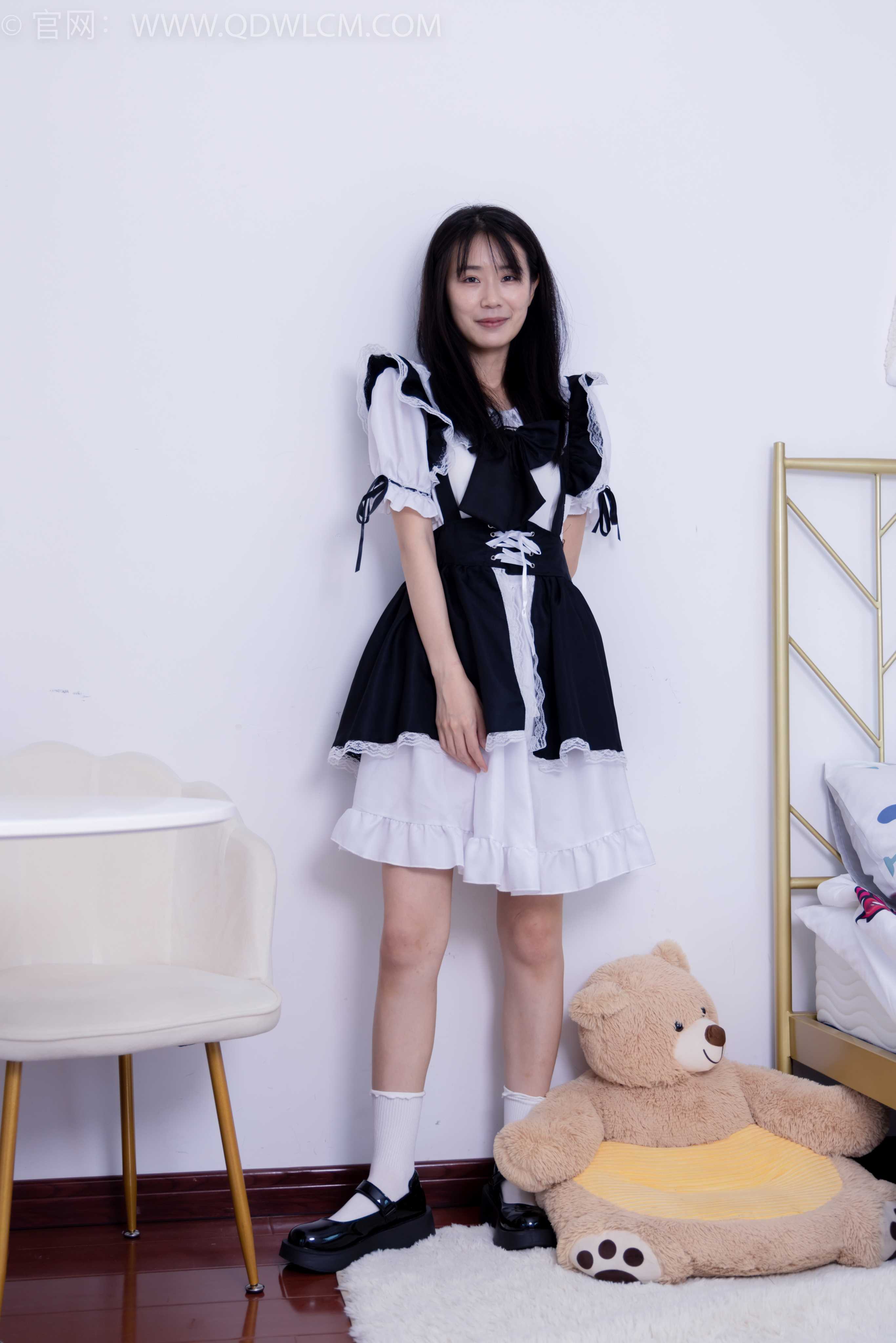 物恋传媒 NO.1674 菜菜-春夏秋冬 [220P-1V-4.77G]