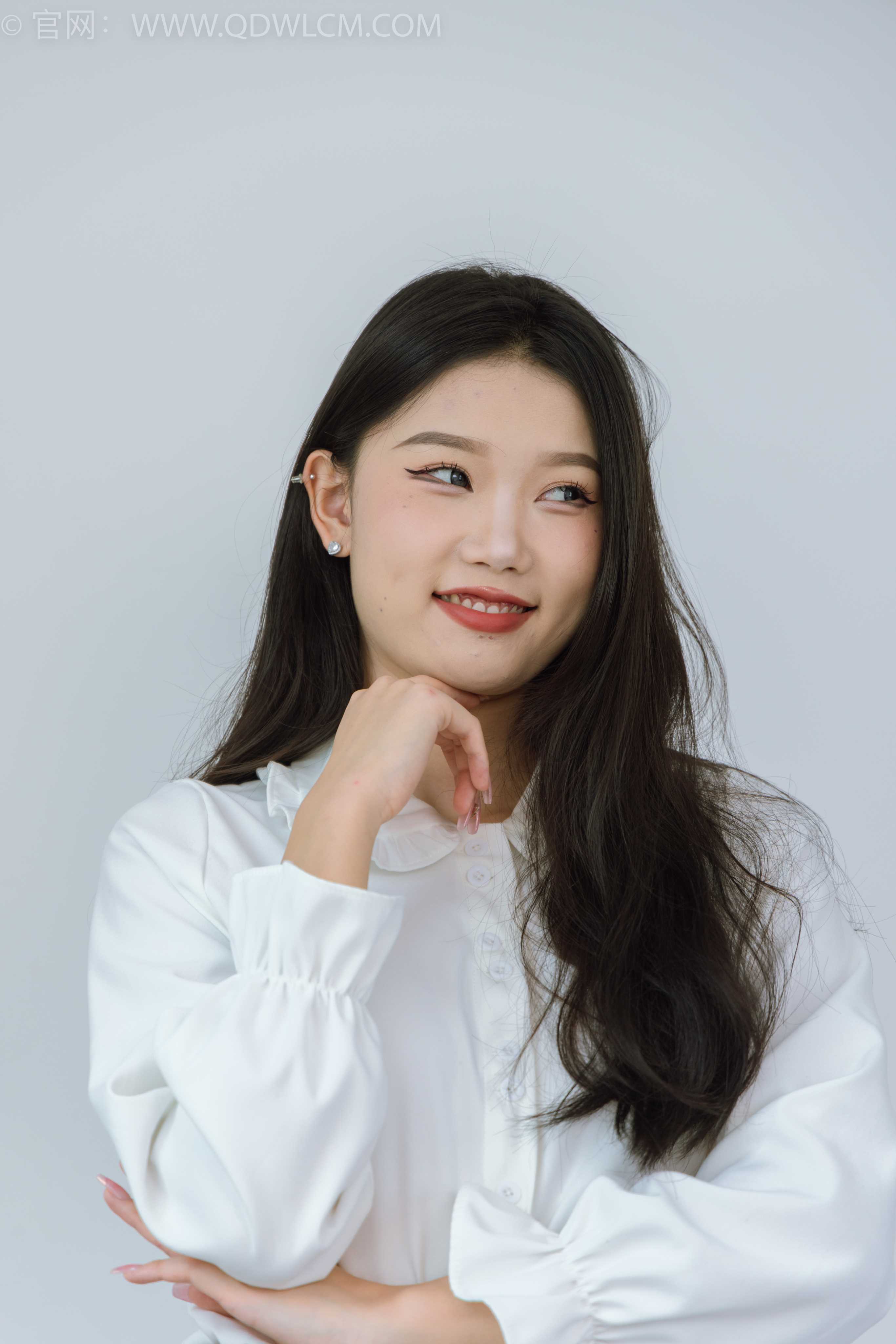 物恋传媒 NO.1680 小竹-云端下起舞 [150P-1V-3.96G]