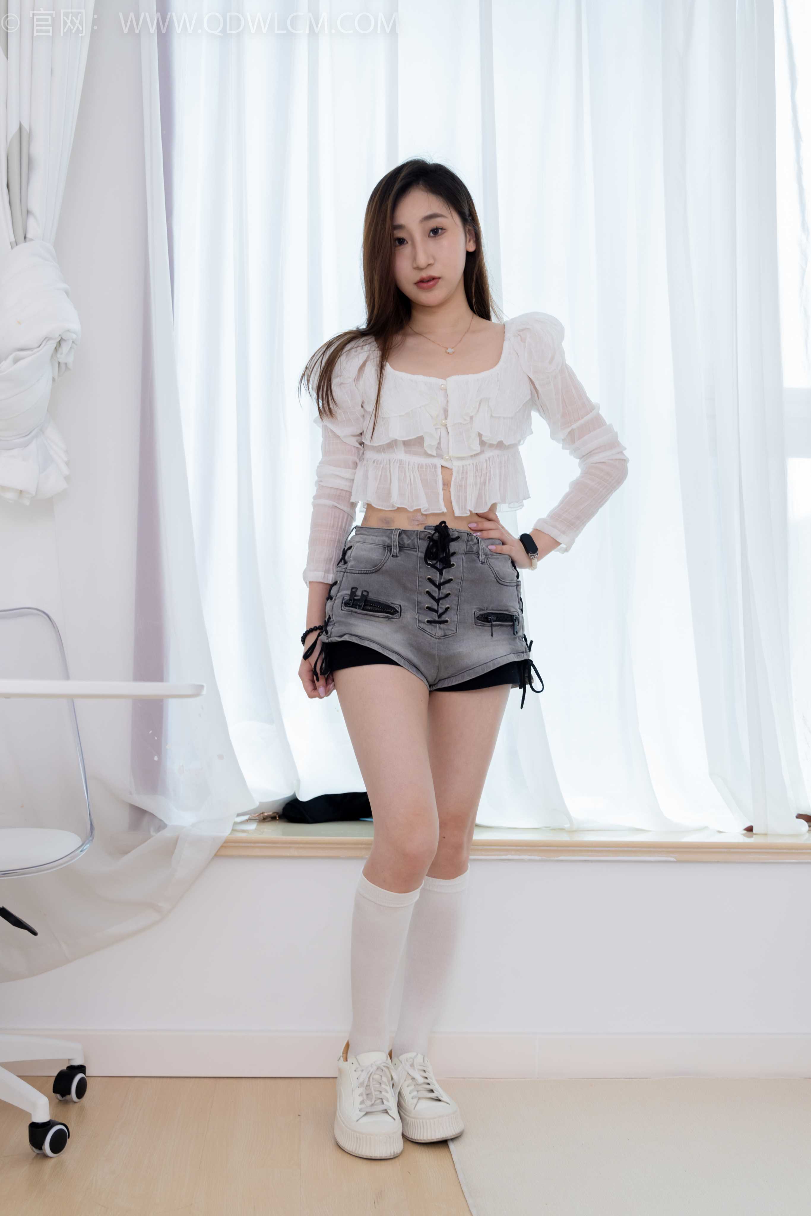 物恋传媒 NO.1697 柚子-新人驾到 [150P-1V-3.68G] 插图2