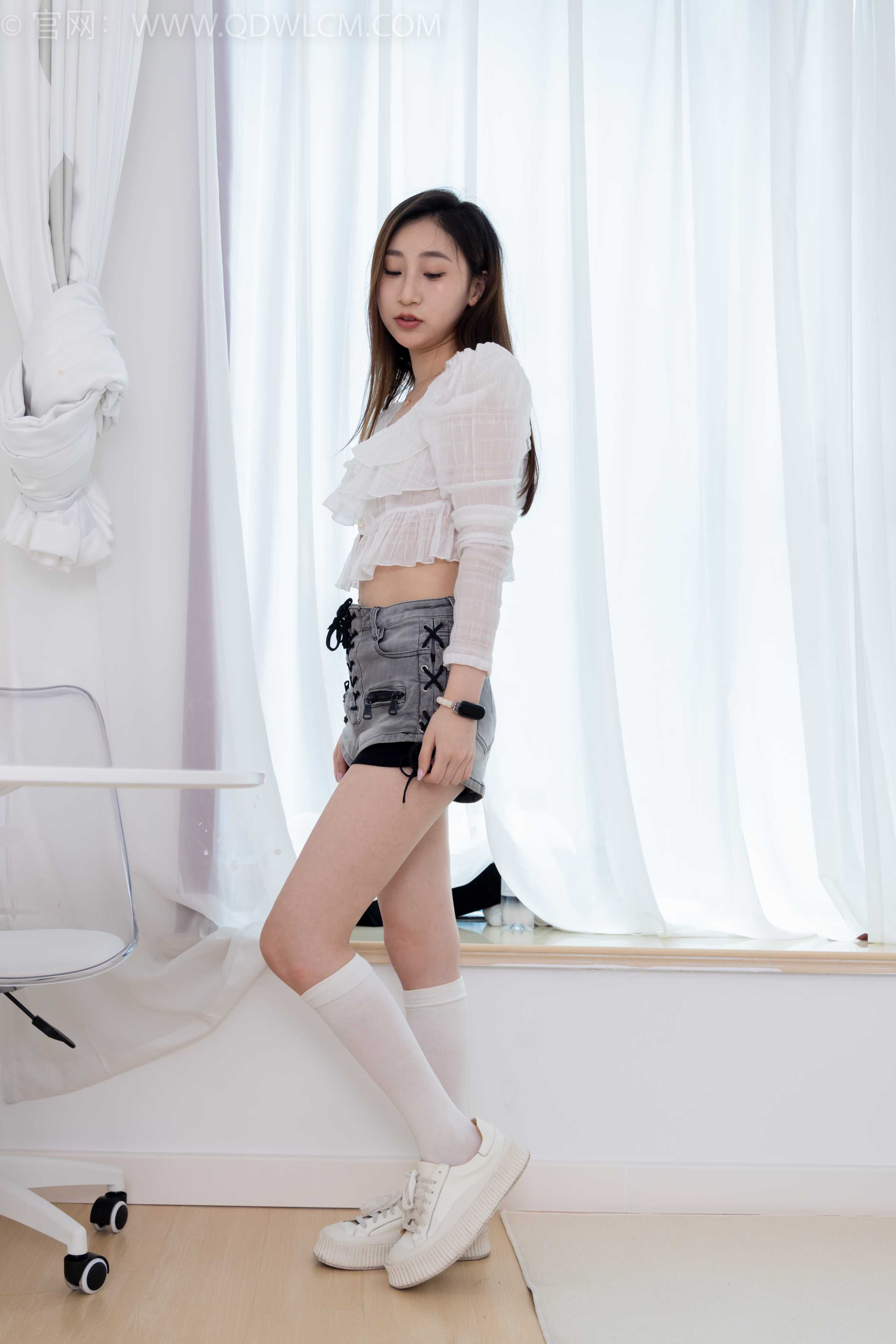 物恋传媒 NO.1697 柚子-新人驾到 [150P-1V-3.68G] 插图3