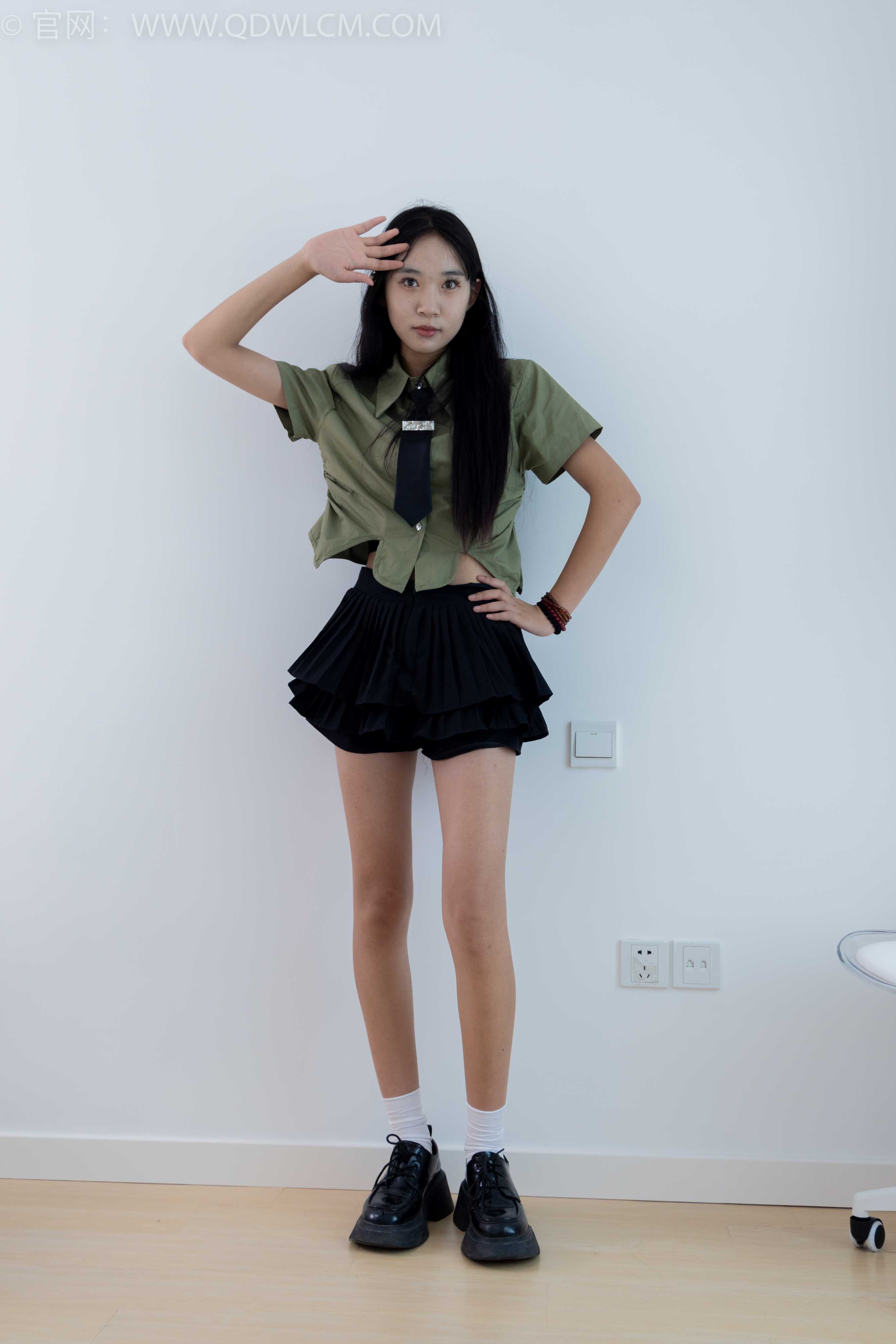 物恋传媒 NO.1714 登登-日落星辰 [150P-1V-3.53G]