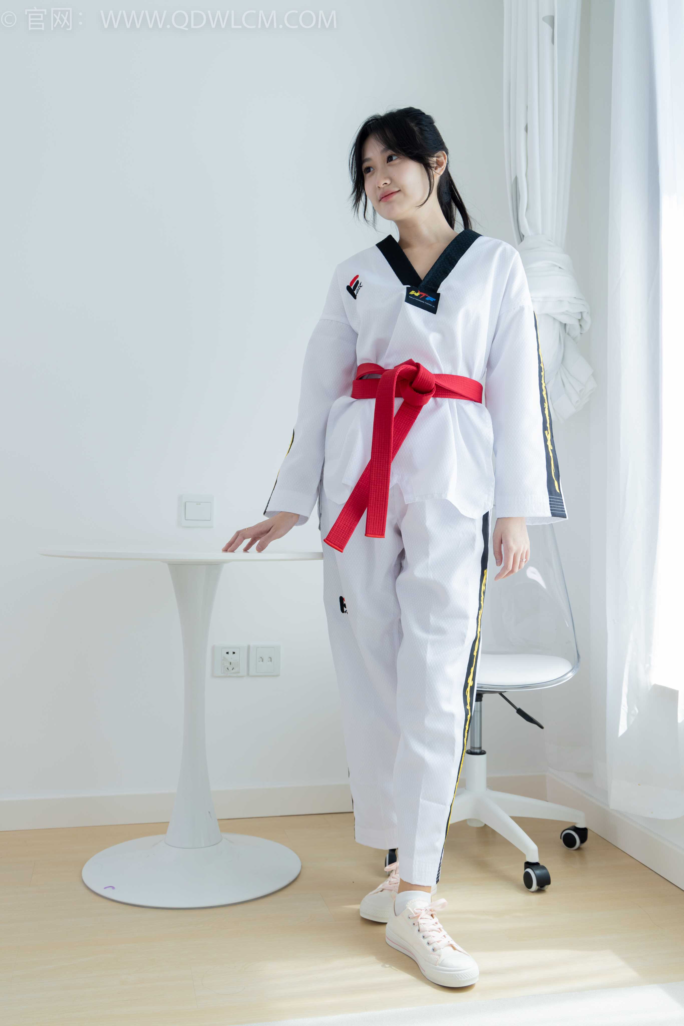 物恋传媒 NO.1726 小敏-爱的抛物线 [160P-1V-3.66G]