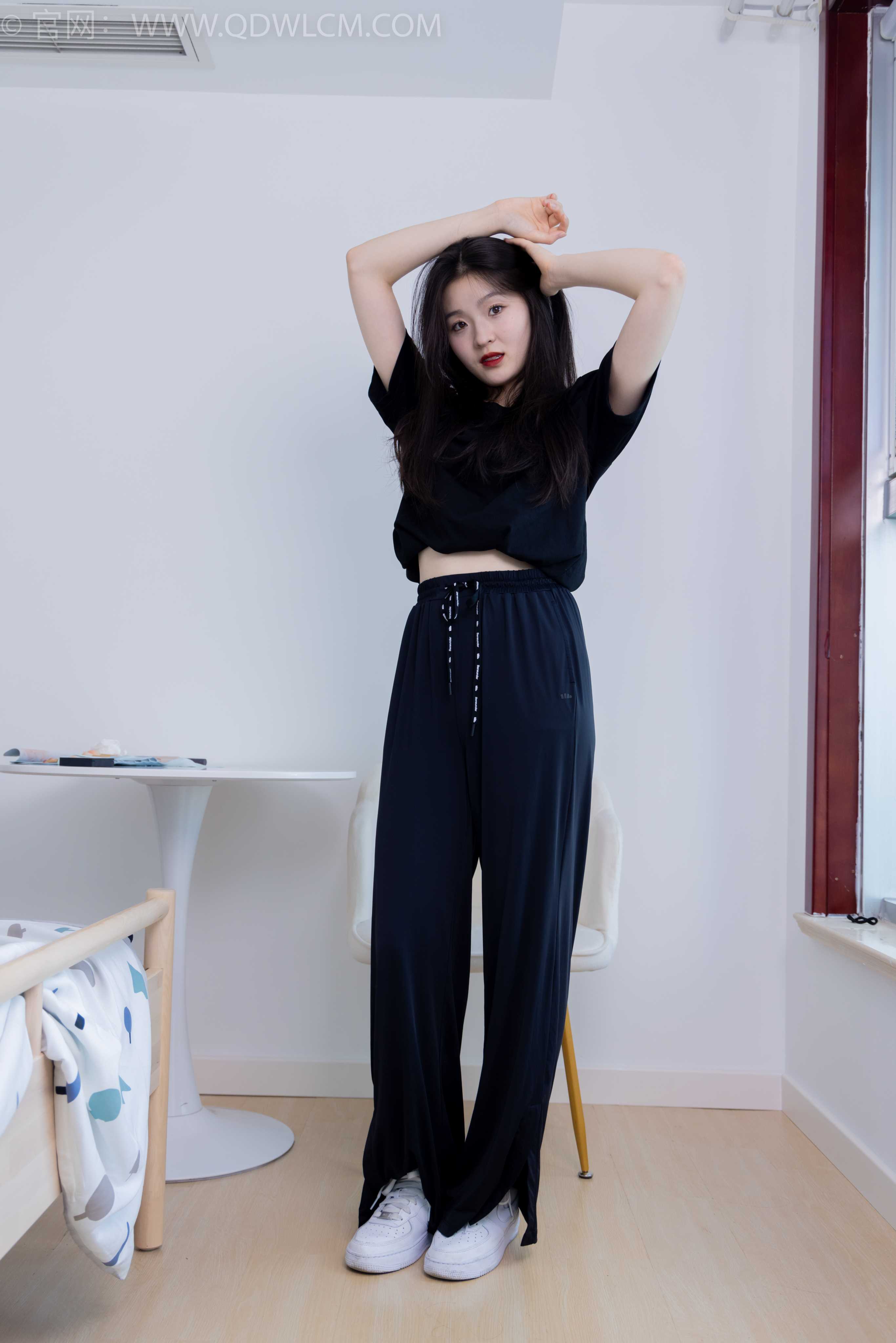 物恋传媒 NO.1729 青柠-镜花水月 [150P-1V-3.77G]