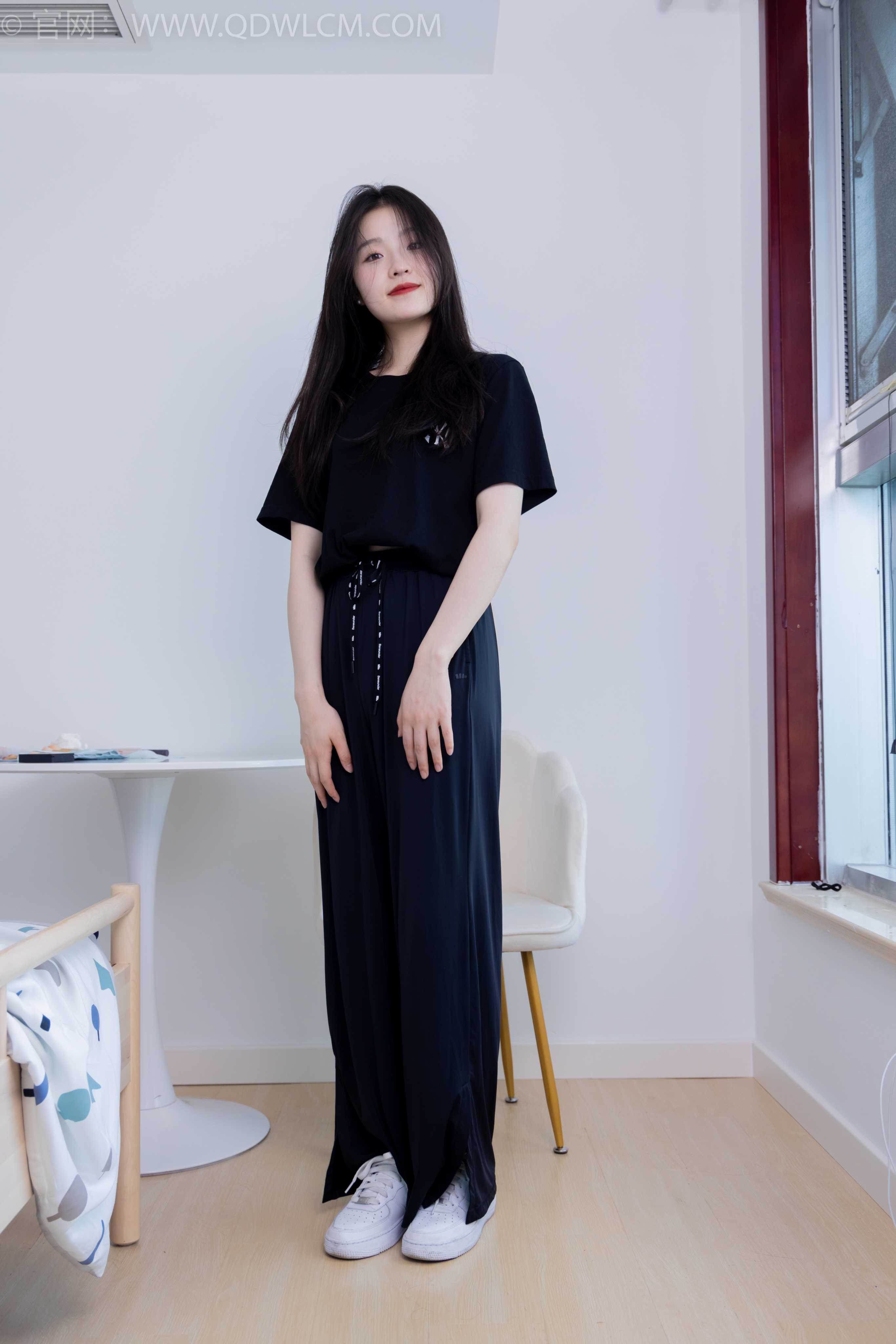 物恋传媒 NO.1729 青柠-镜花水月 [150P-1V-3.77G]