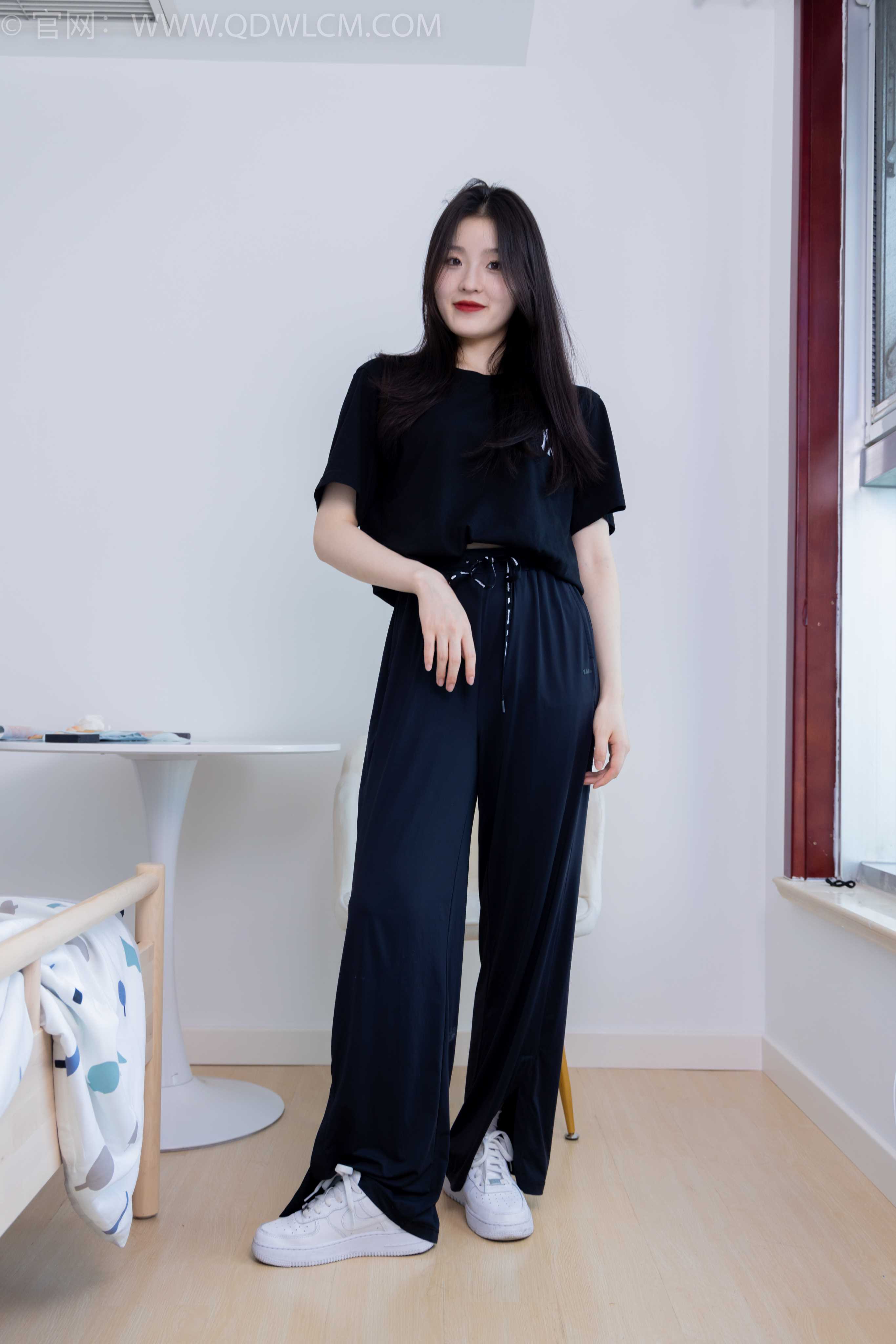 物恋传媒 NO.1729 青柠-镜花水月 [150P-1V-3.77G]