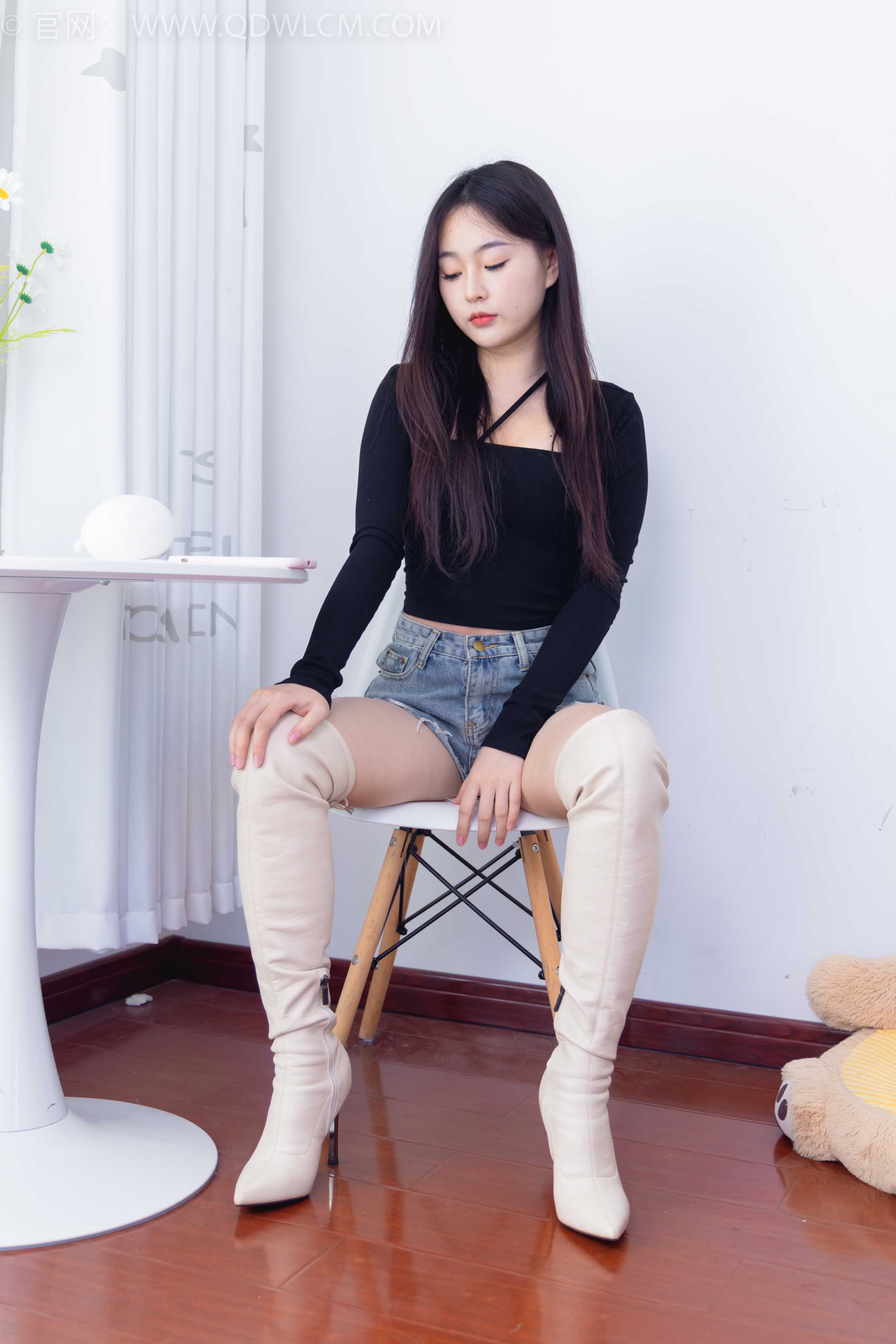 物恋传媒 NO.1733 美兔-月光爱人 [170P-1V-3.61G]