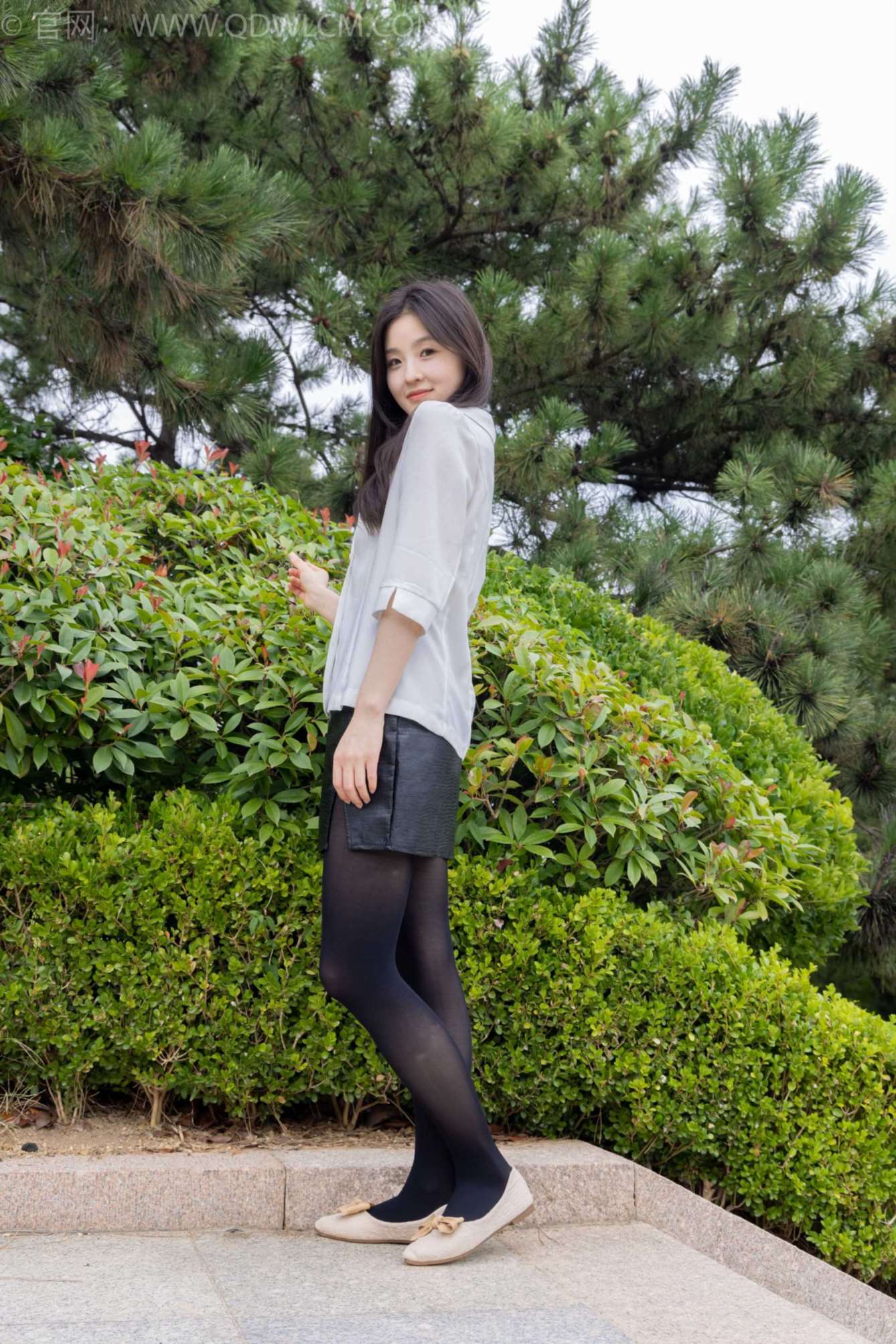 物恋传媒 NO.1743 青柠-秋日游园 [150P-1V-4.32G]