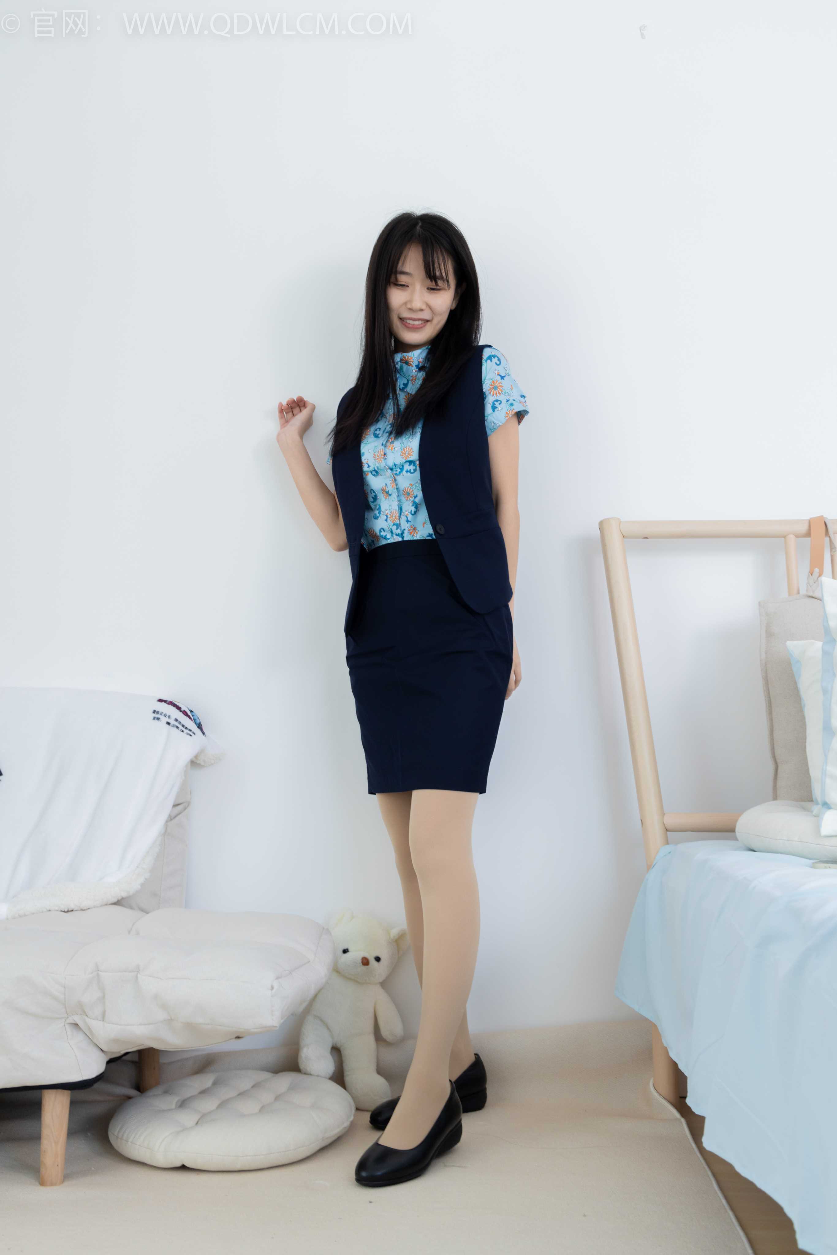 物恋传媒 NO.1747 菜菜-月光下的人鱼 [150P-1V-3.7G]