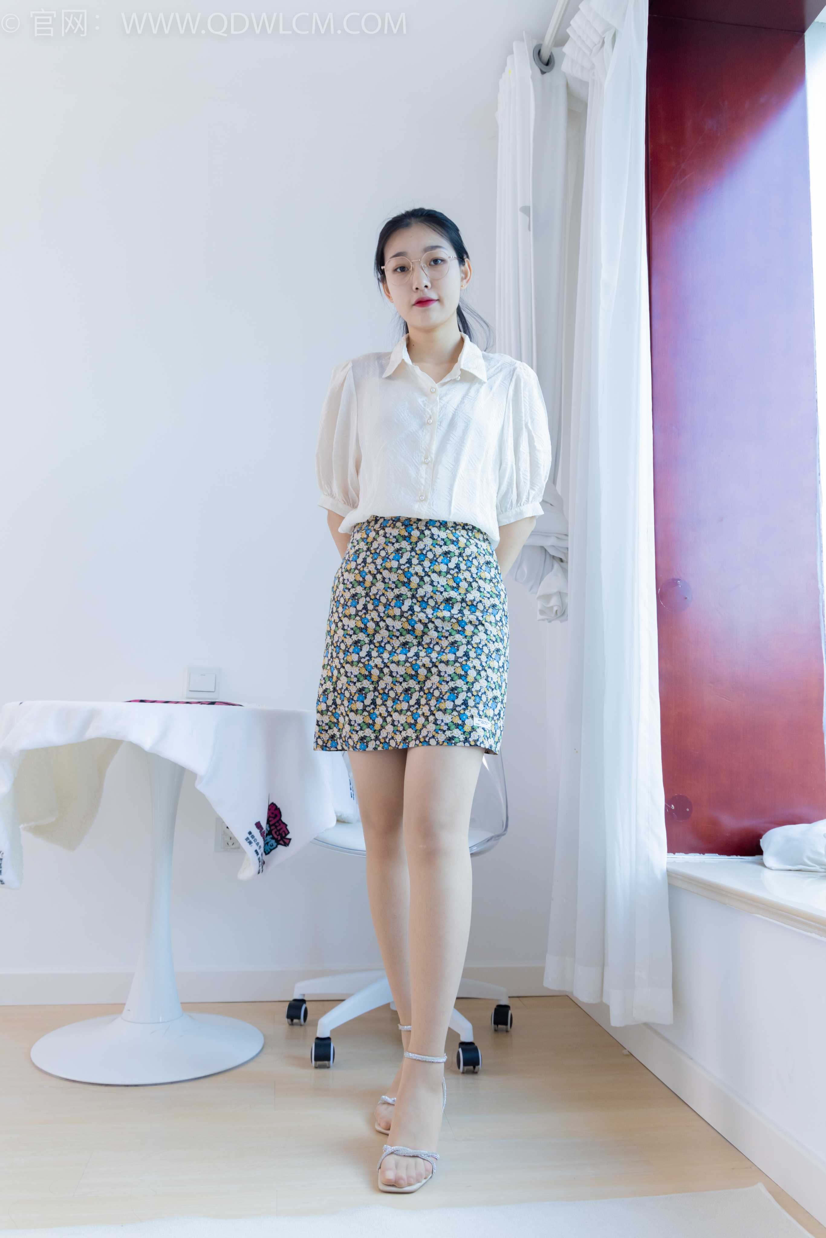 物恋传媒 NO.1751 桐桐-时光采样 [148P-1V-6.39G]