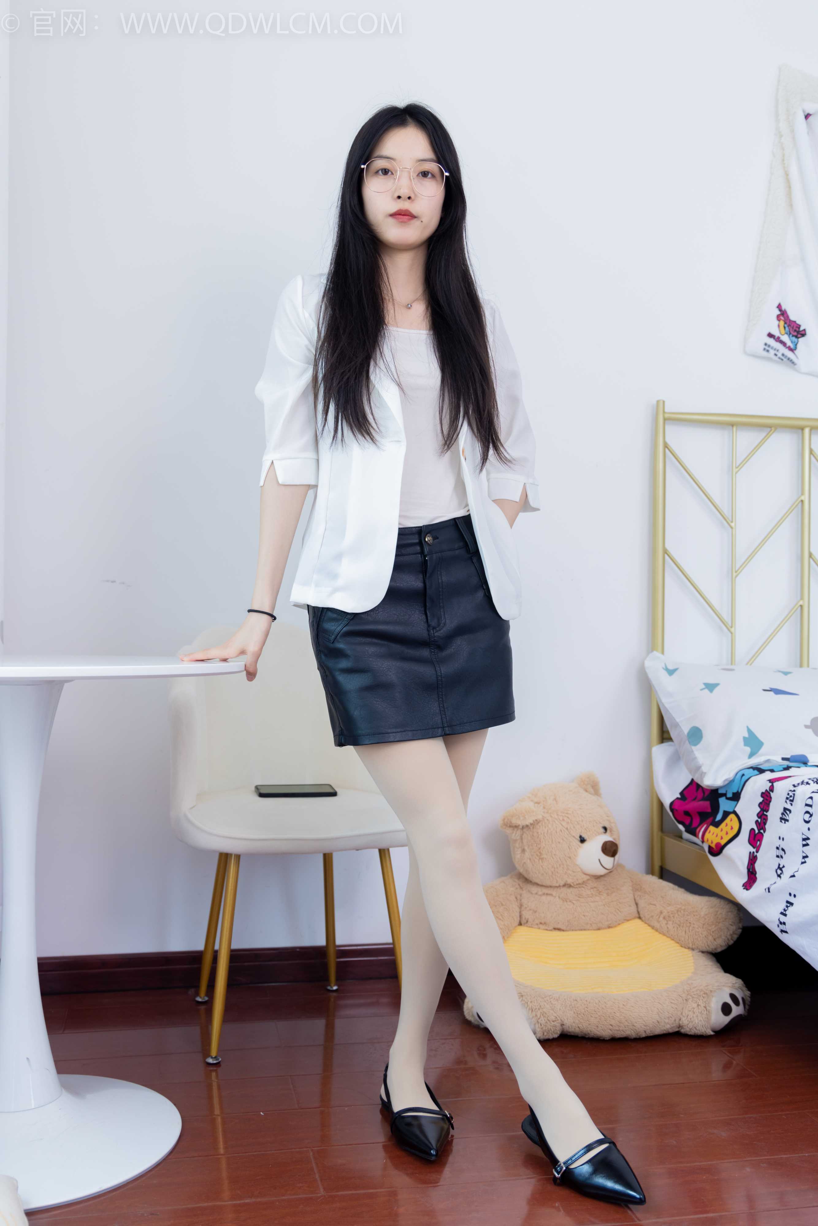 物恋传媒 NO.1764 茯苓-穷空万里 [160P+1V／3.82GB]