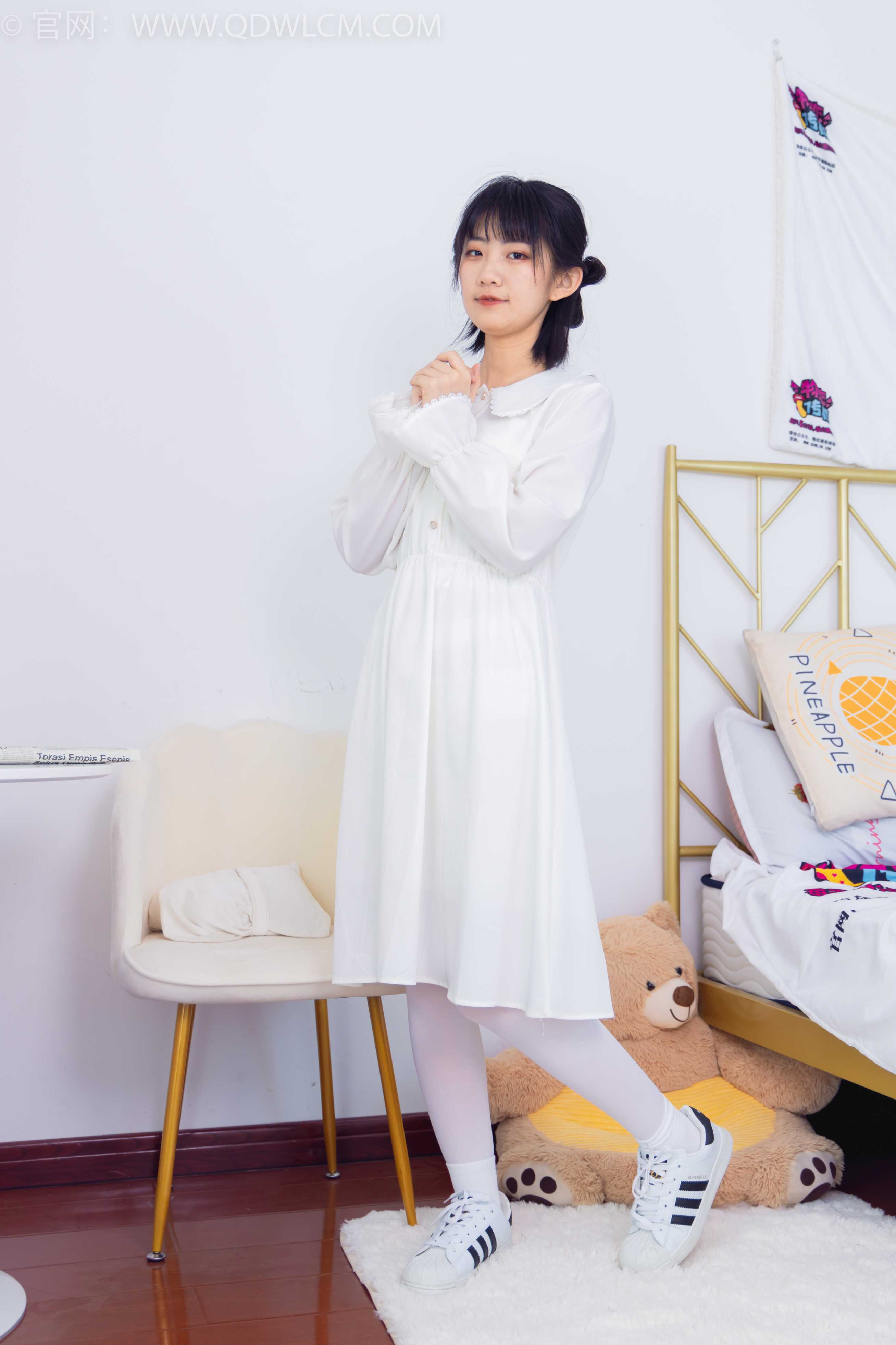 物恋传媒 NO.1770 暗月-短暂的美好（盲盒3） [150P-1V-3.03G]