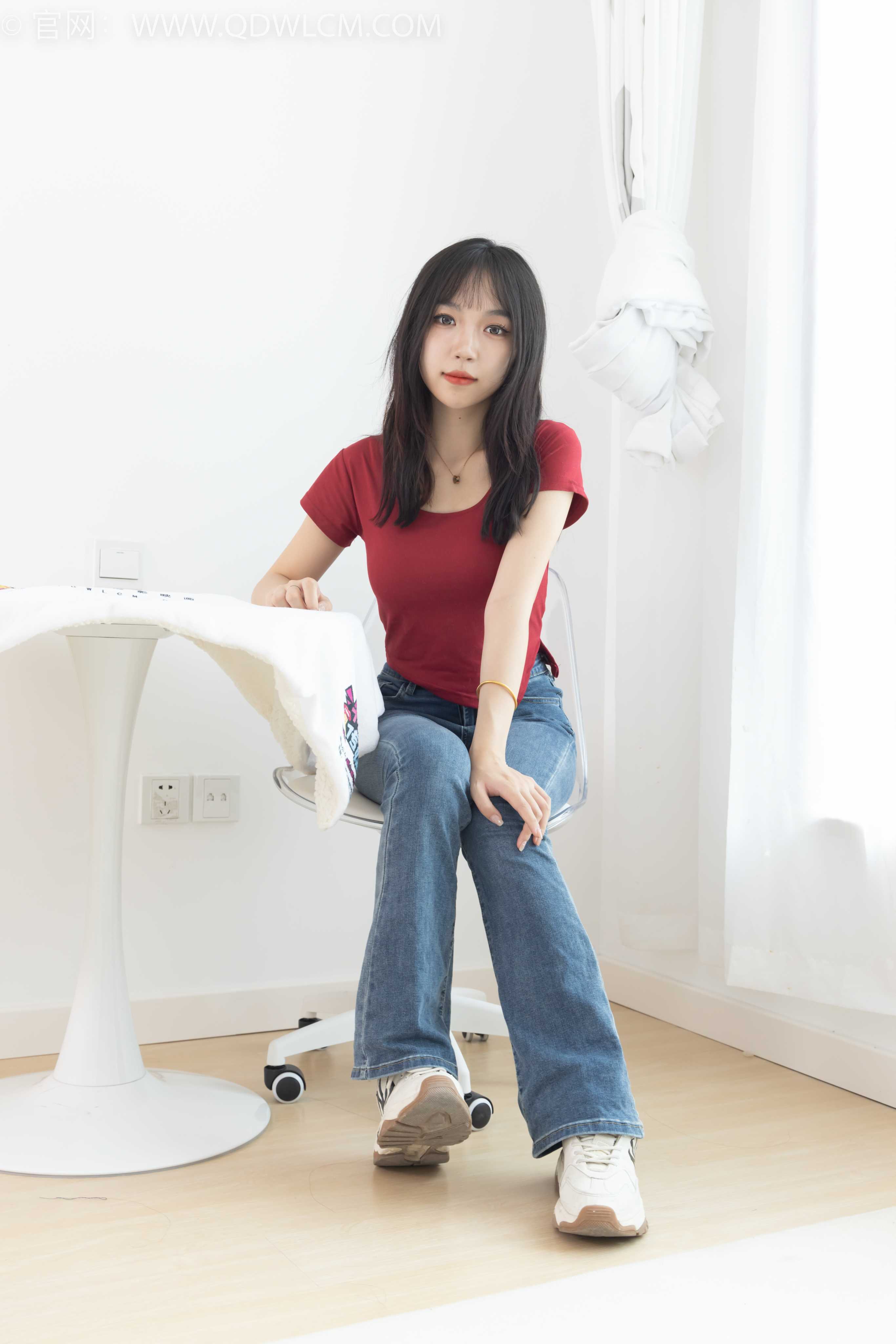 物恋传媒 NO.1793 纱纱-红叶恋曲 [160P-1V-3.65G]