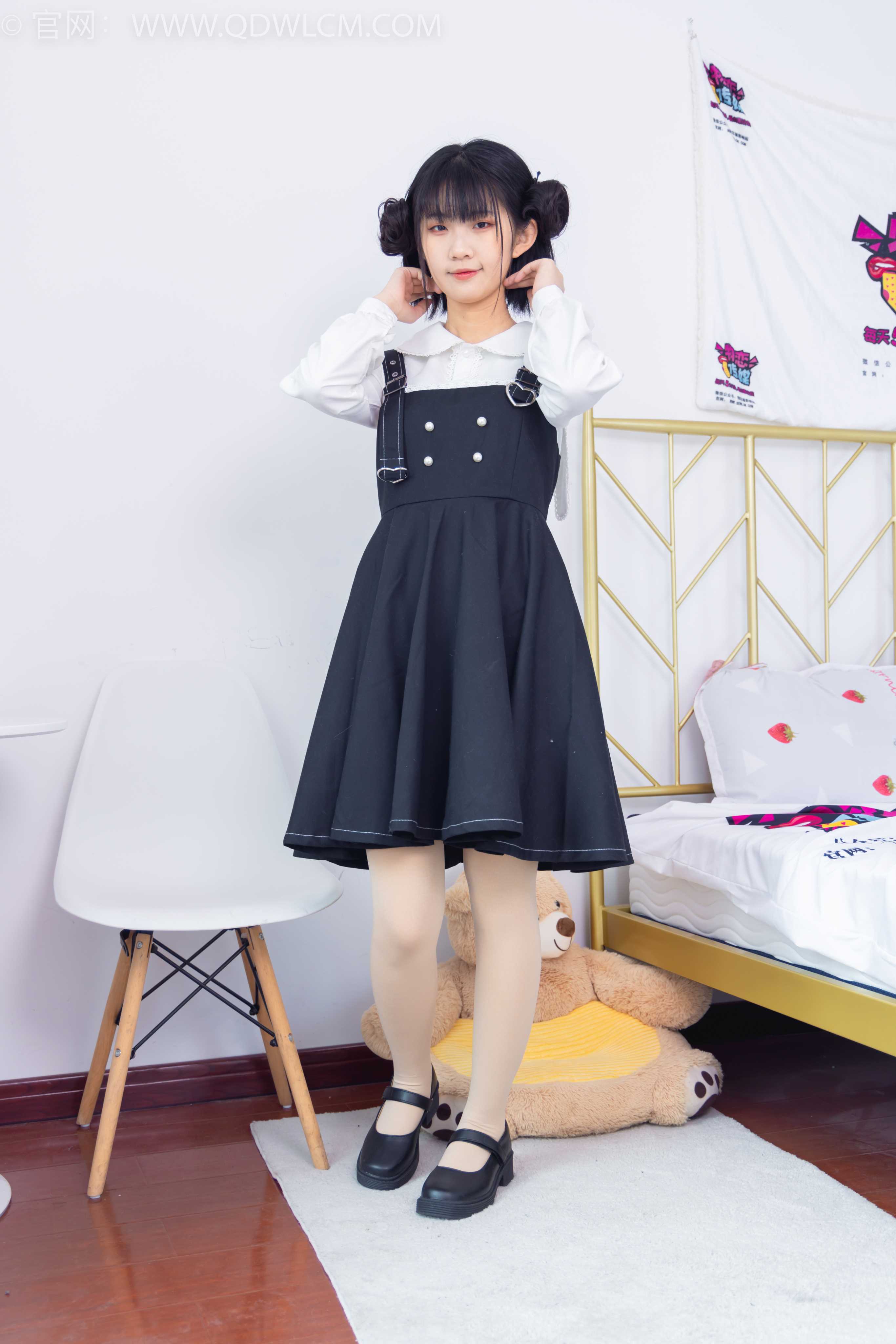 物恋传媒 NO.1799 暗月-爱笑的眼睛 [150P-1V-3.34G] 插图5