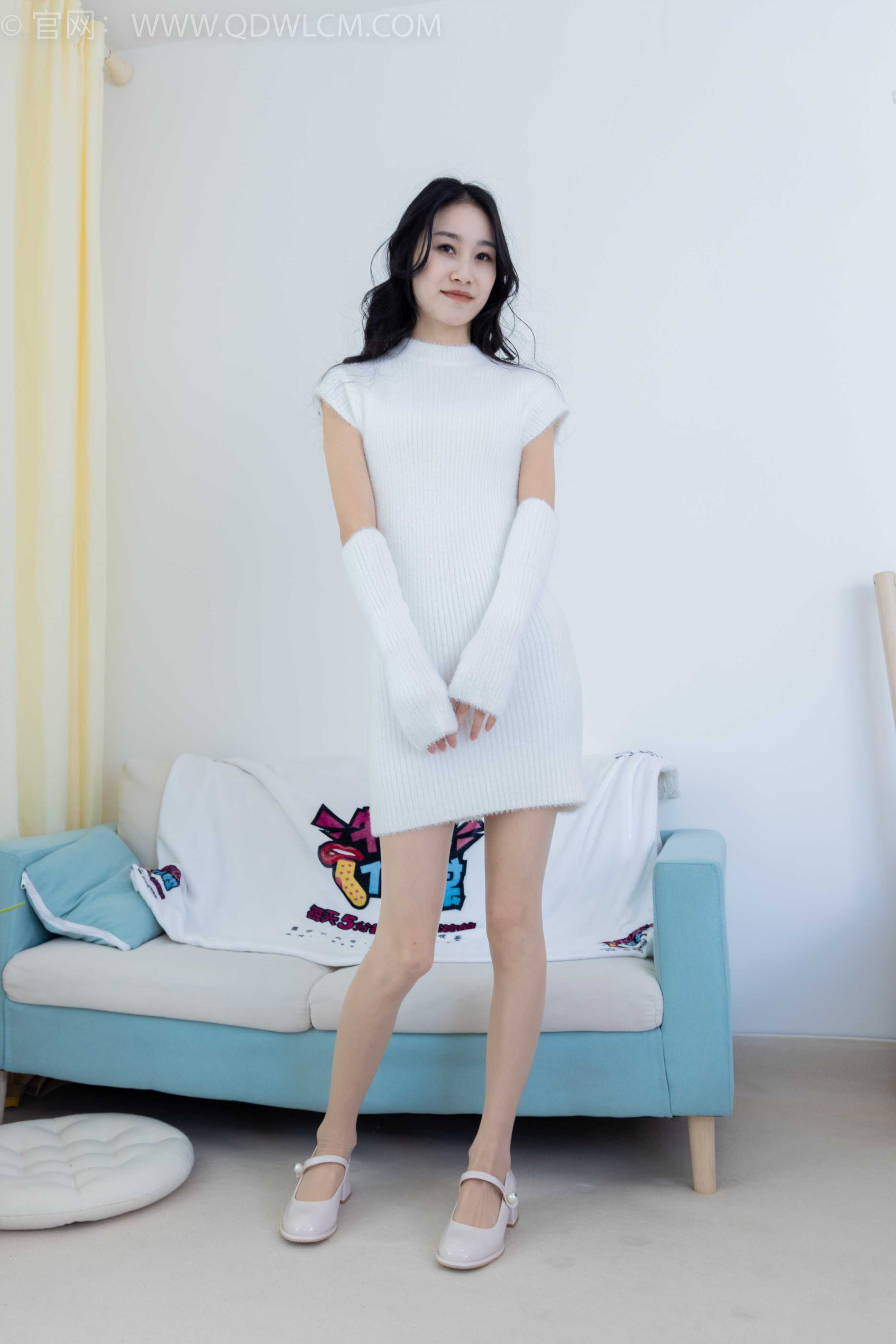 物恋传媒 NO.1819 果汁-白色的雪 [150P-1V-3.71G]