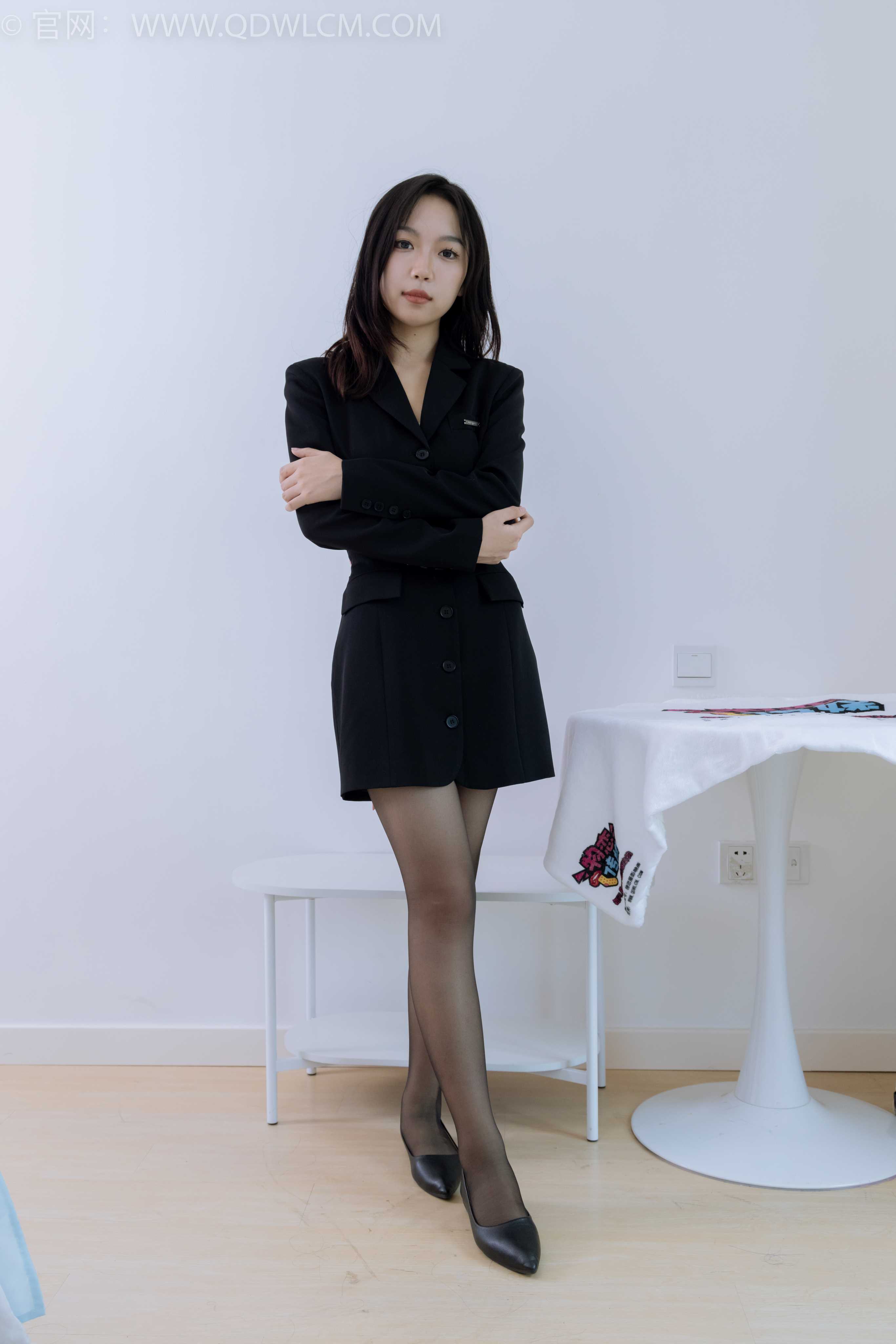 物恋传媒 NO.1822 纱纱-红色的金鱼 [170P-1V-4.6G]