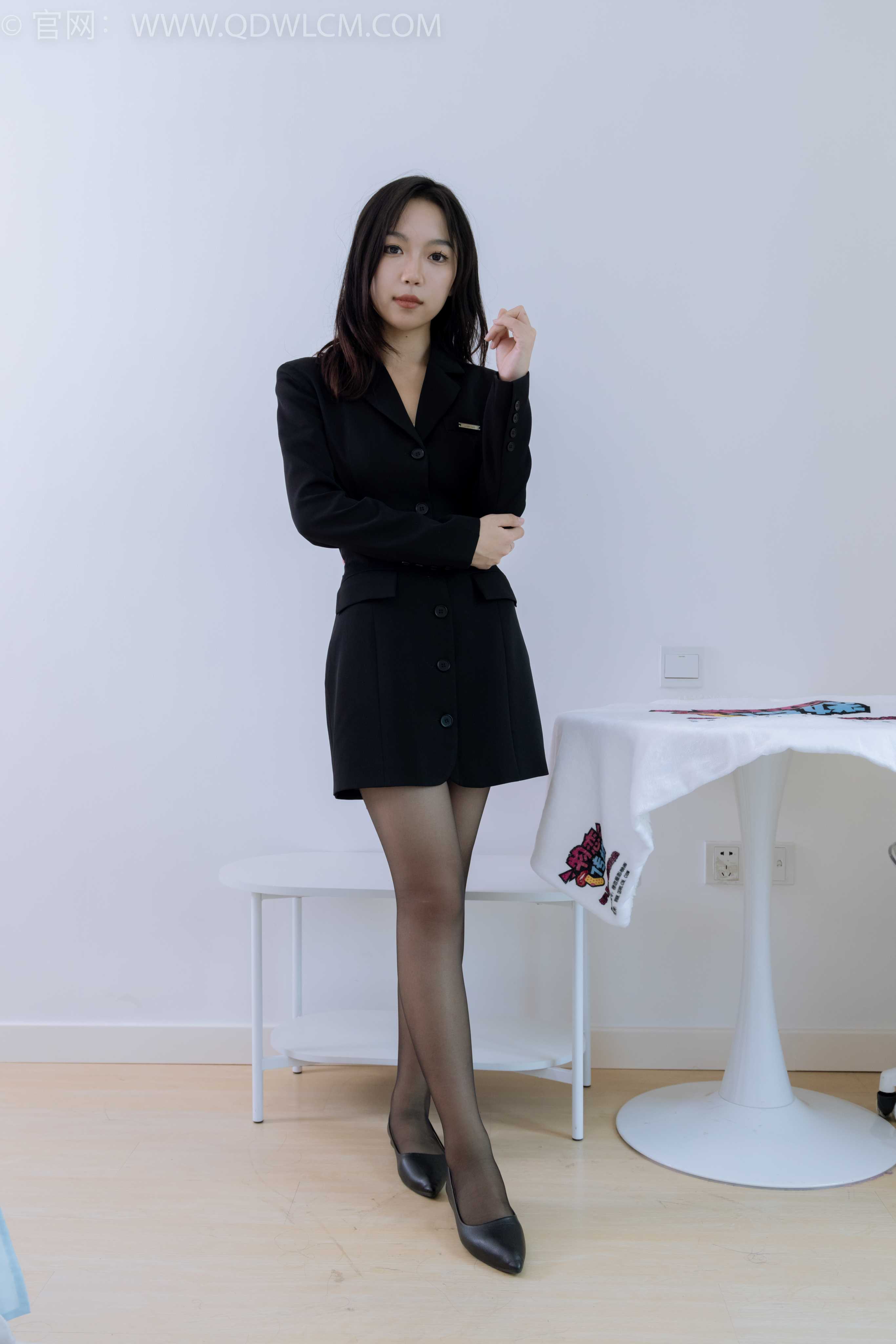 物恋传媒 NO.1822 纱纱-红色的金鱼 [170P-1V-4.6G]