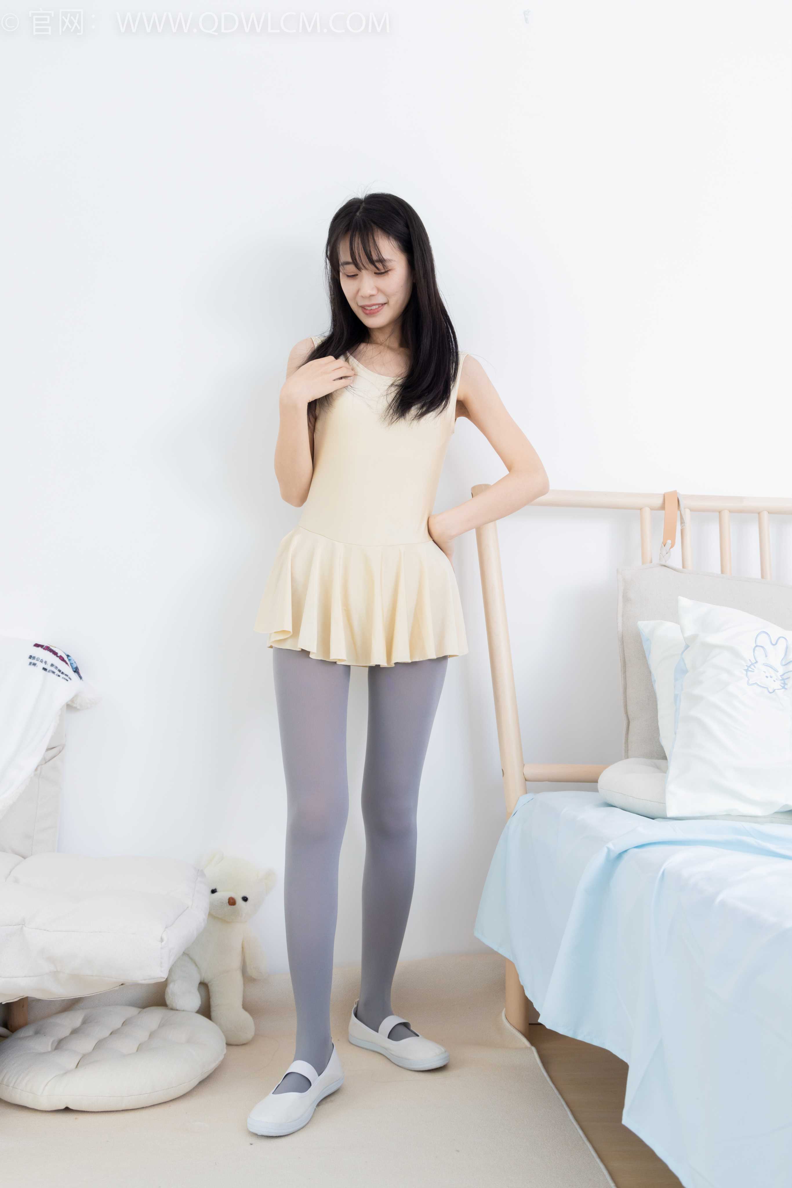 物恋传媒 NO.1823 菜菜-天鹅湖 [177P-1V-4.54G]