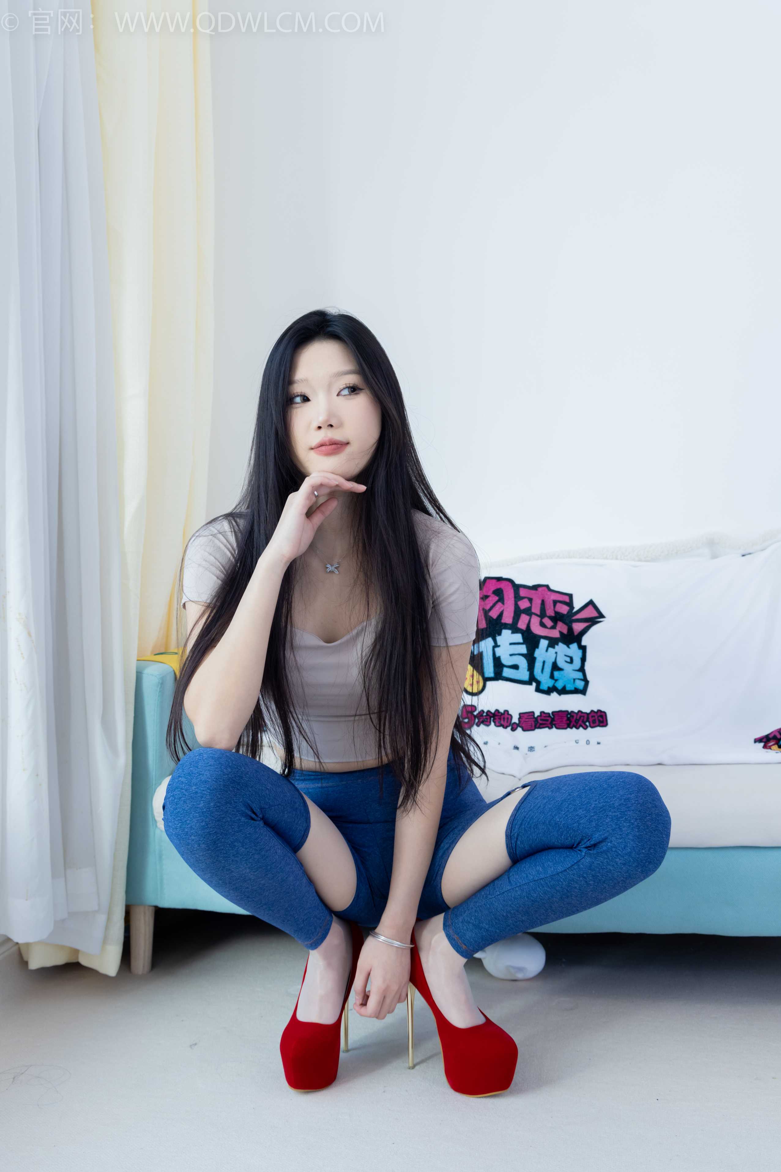 物恋传媒 NO.1824 小竹-落叶聚还散 [160P-1V-3.97G]