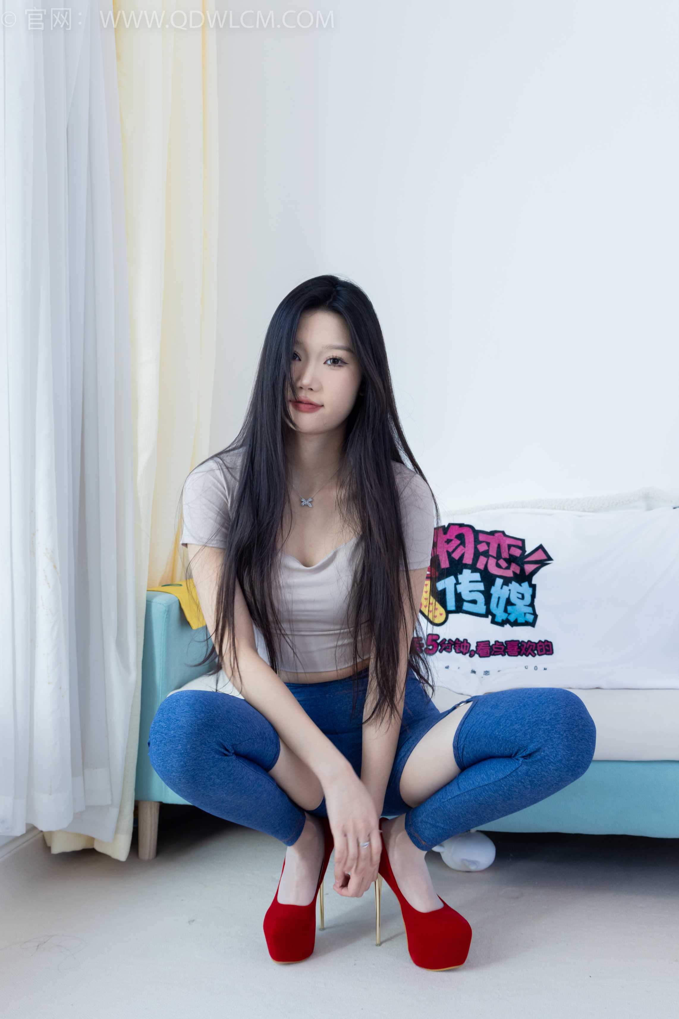 物恋传媒 NO.1824 小竹-落叶聚还散 [160P-1V-3.97G]