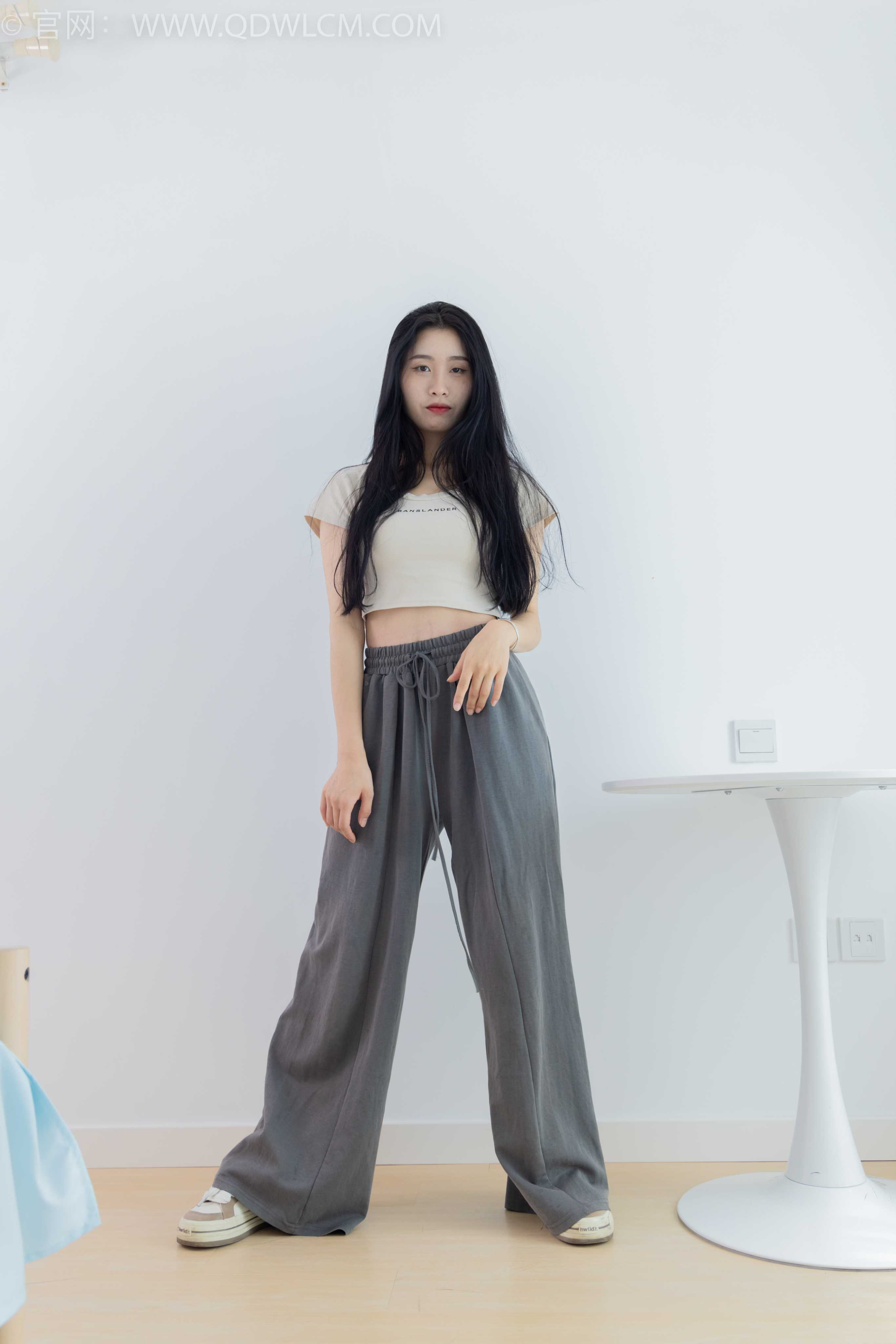 物恋传媒 NO.1826 绒绒-漫天飞雪 [150P-1V-3.51G]