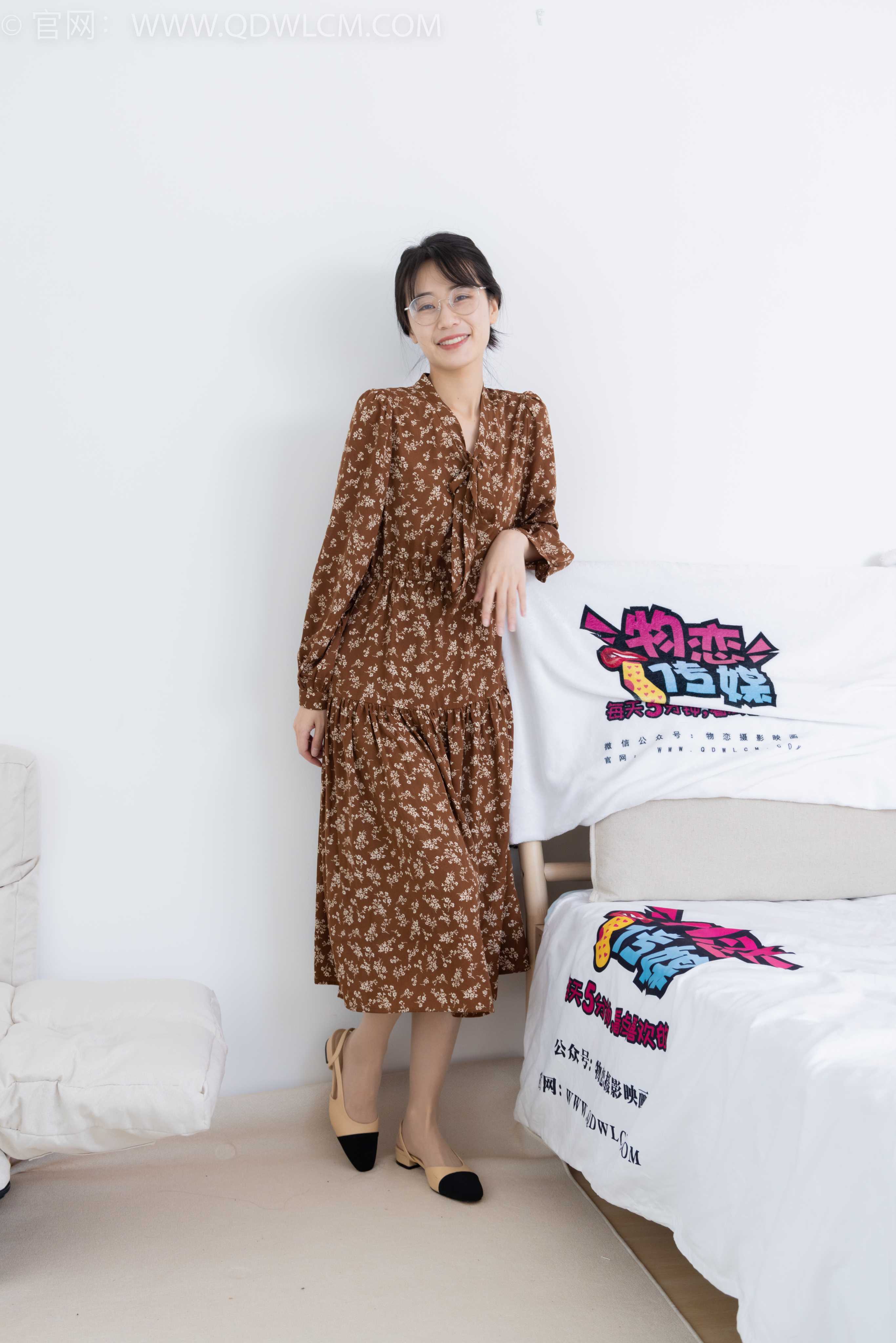 物恋传媒 NO.1831 菜菜-那座山 [190P-1V-5.48G]