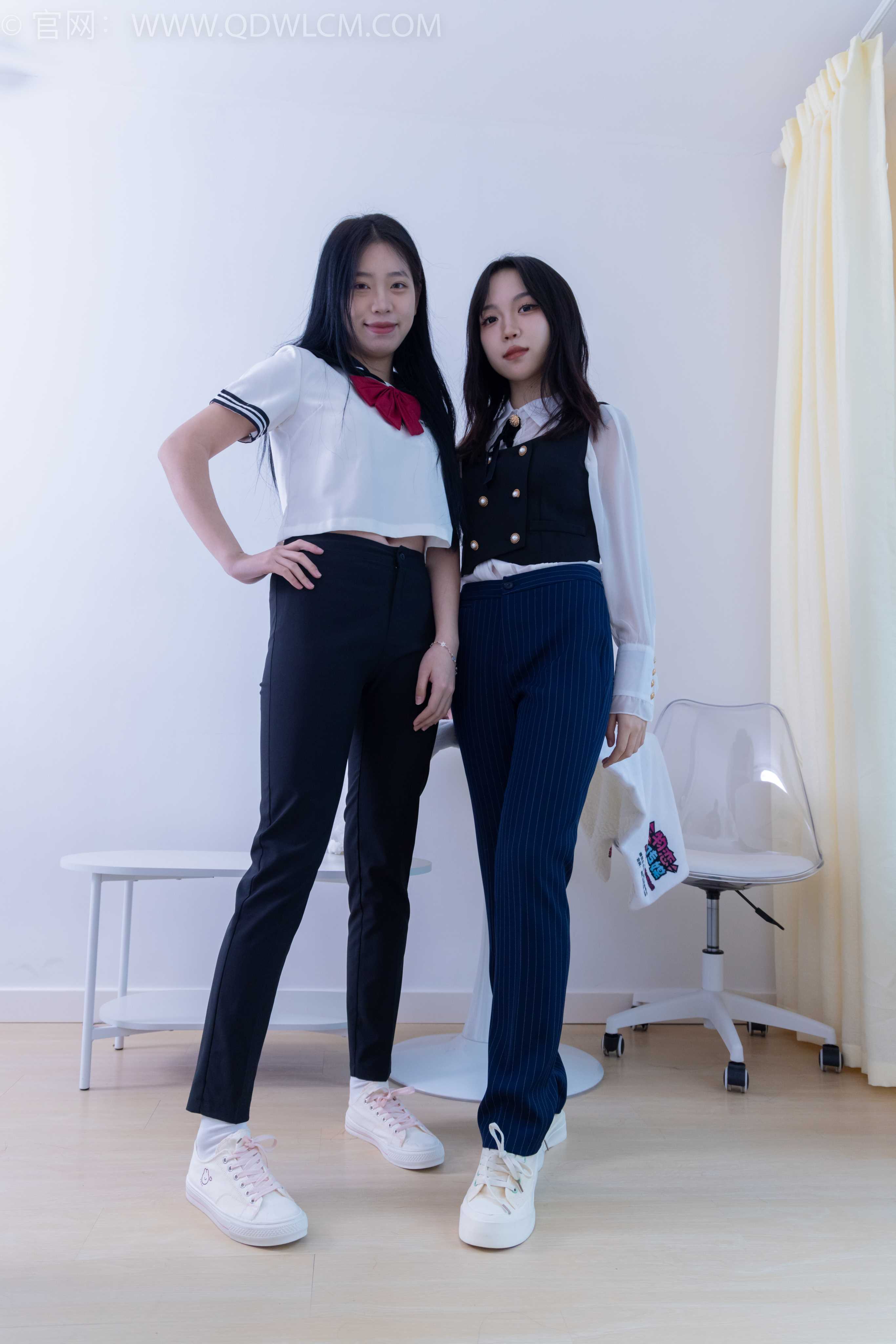 物恋传媒 NO.1835 纱纱&amp;小谷-微风拂过 [195P-1V-6.9G]