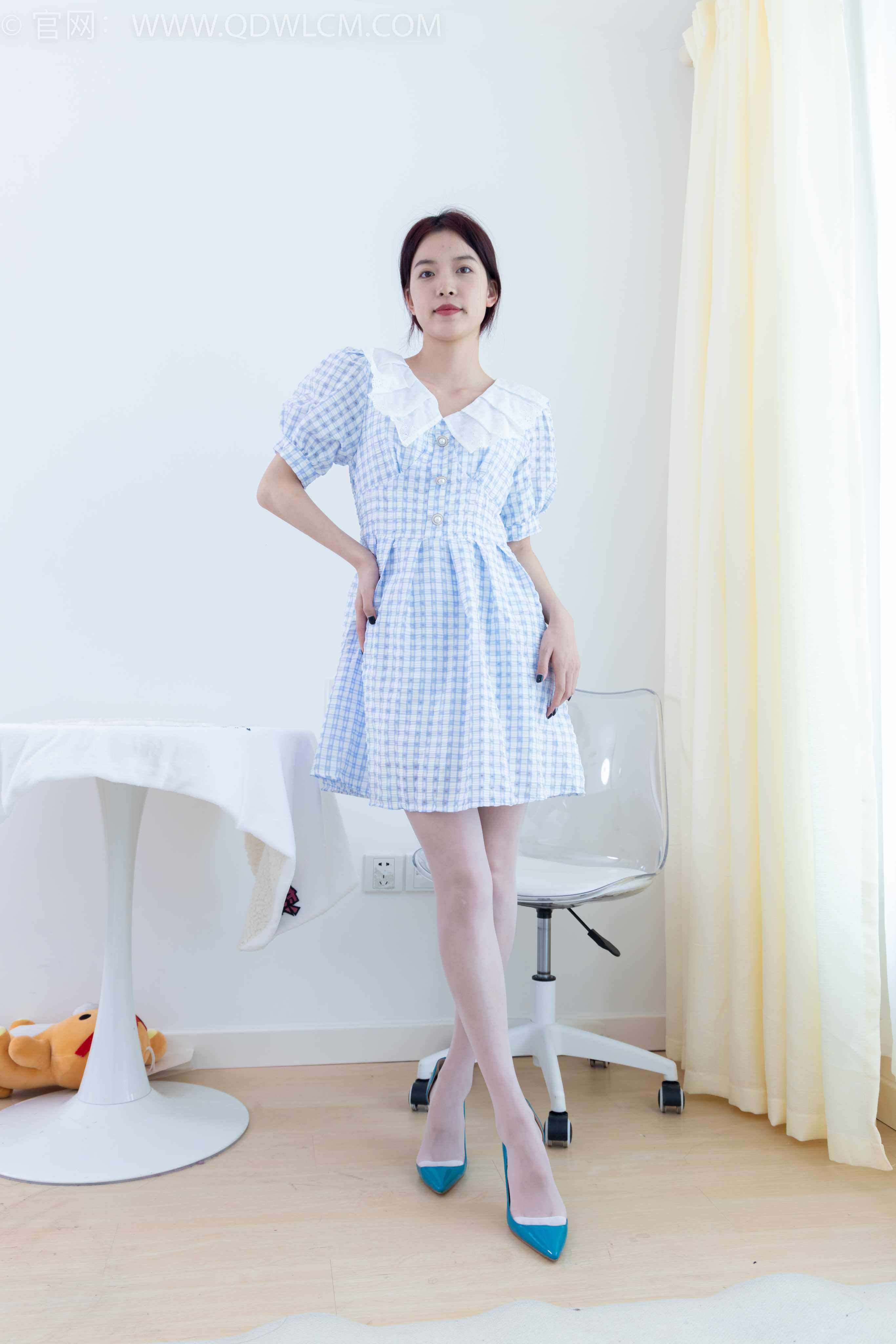 物恋传媒 NO.1842 茯苓-宁静的海 [240P-1V-6.53G]