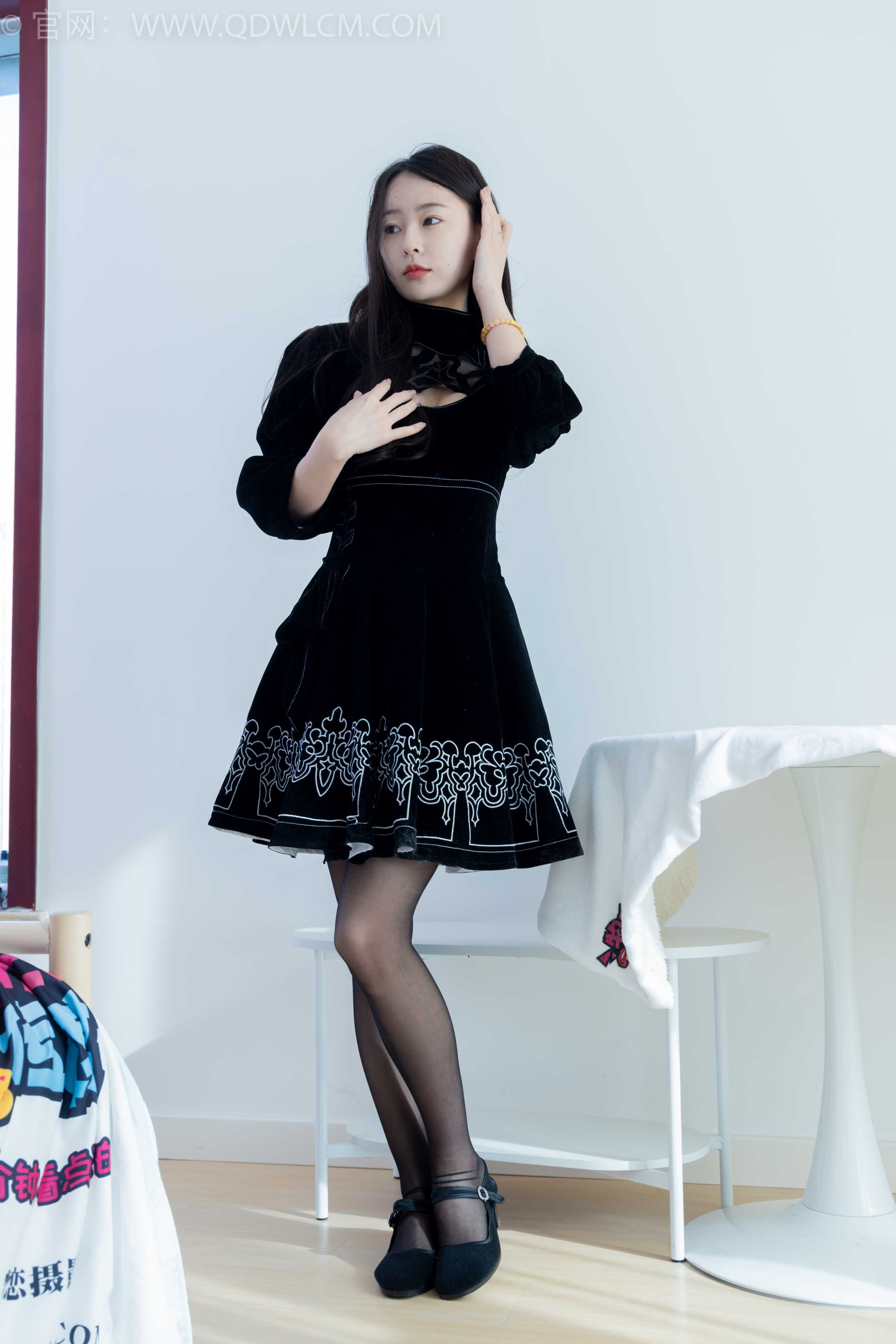 物恋传媒 NO.1844 美兔-有些答案不必等 [220P-1V-5.21G]