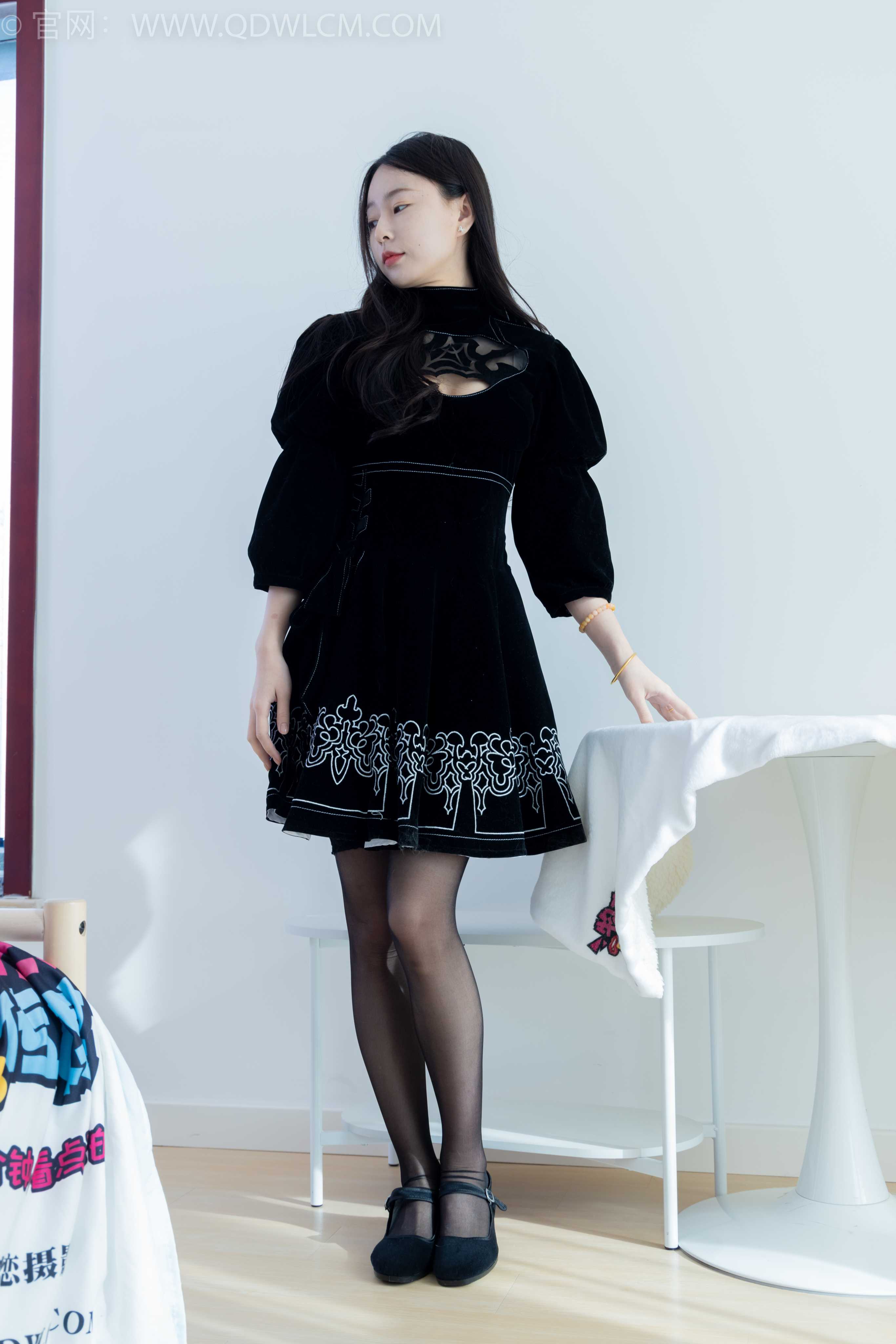 物恋传媒 NO.1844 美兔-有些答案不必等 [220P-1V-5.21G]