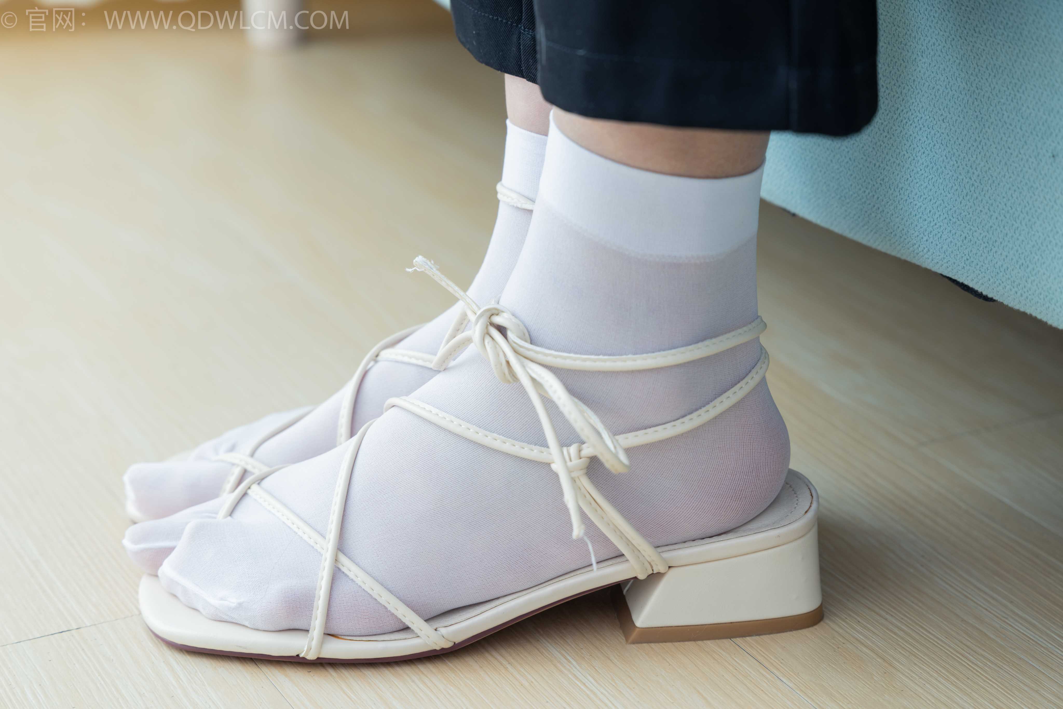 物恋传媒 NO.1846 雏菊-风吹麦浪（盲盒1） [180P-1V-4.37G] 插图5