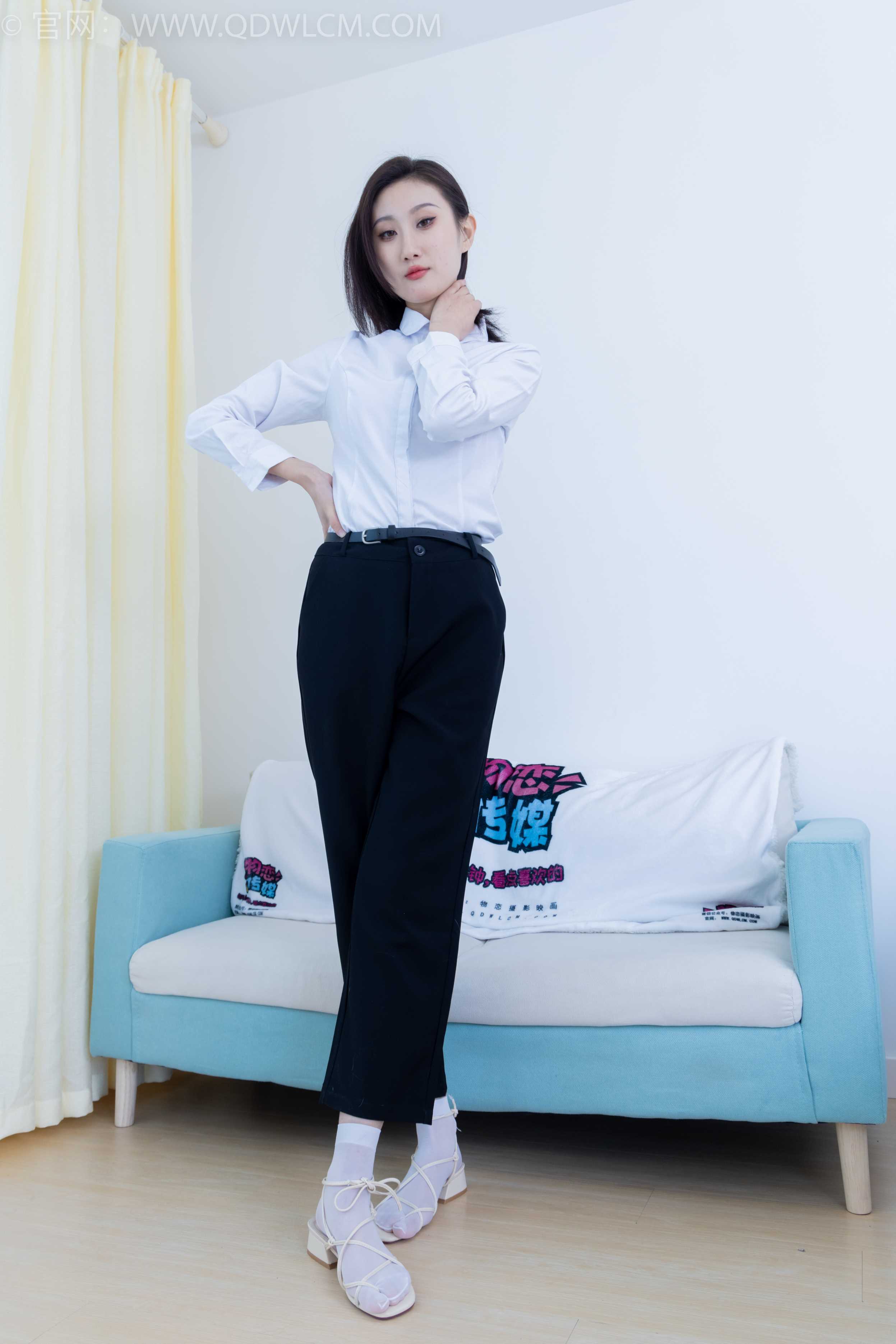 物恋传媒 NO.1846 雏菊-风吹麦浪（盲盒1） [180P-1V-4.37G] 插图3