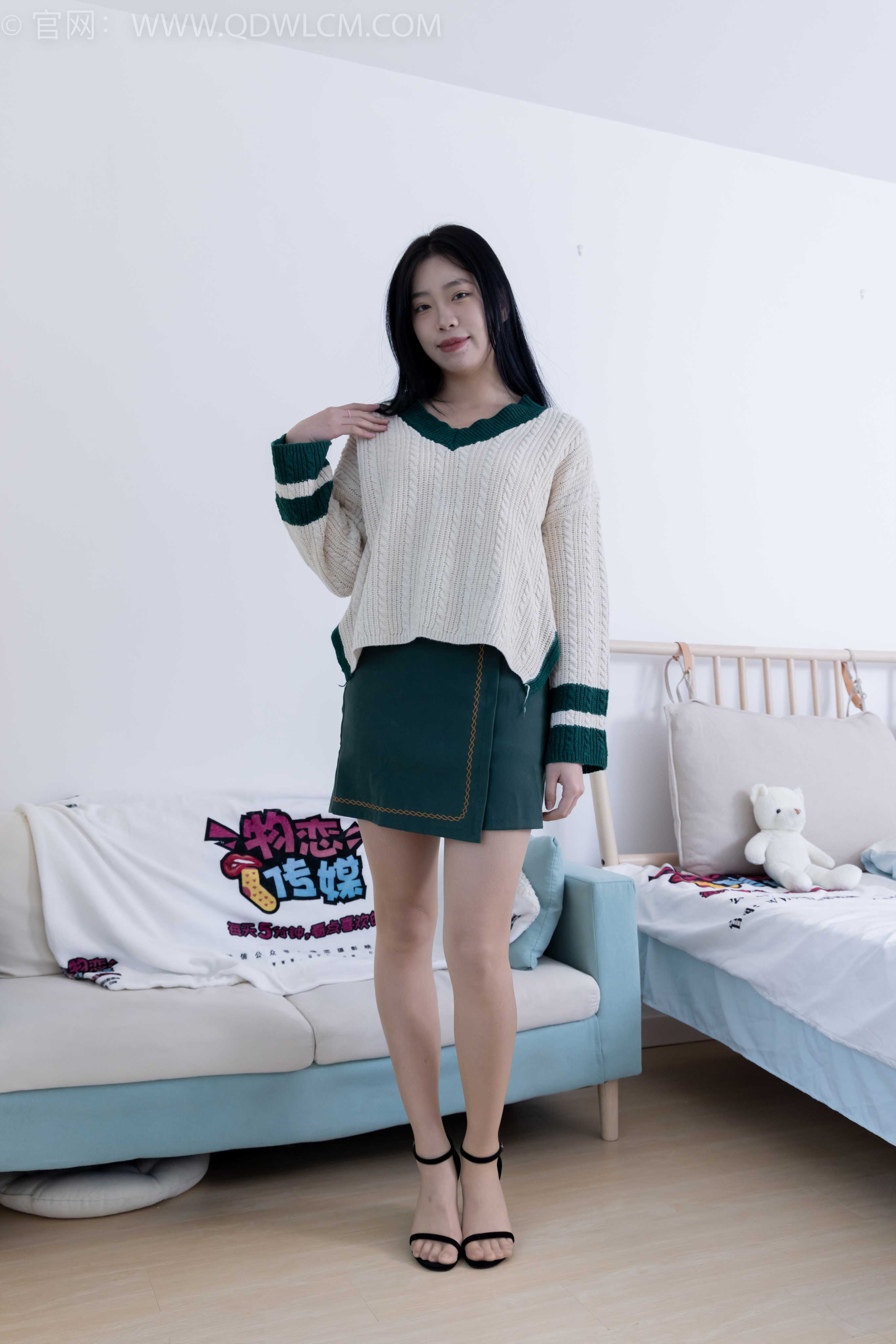 物恋传媒 NO.1854 小谷-冬日暖阳 [150P-1V-6.02G]