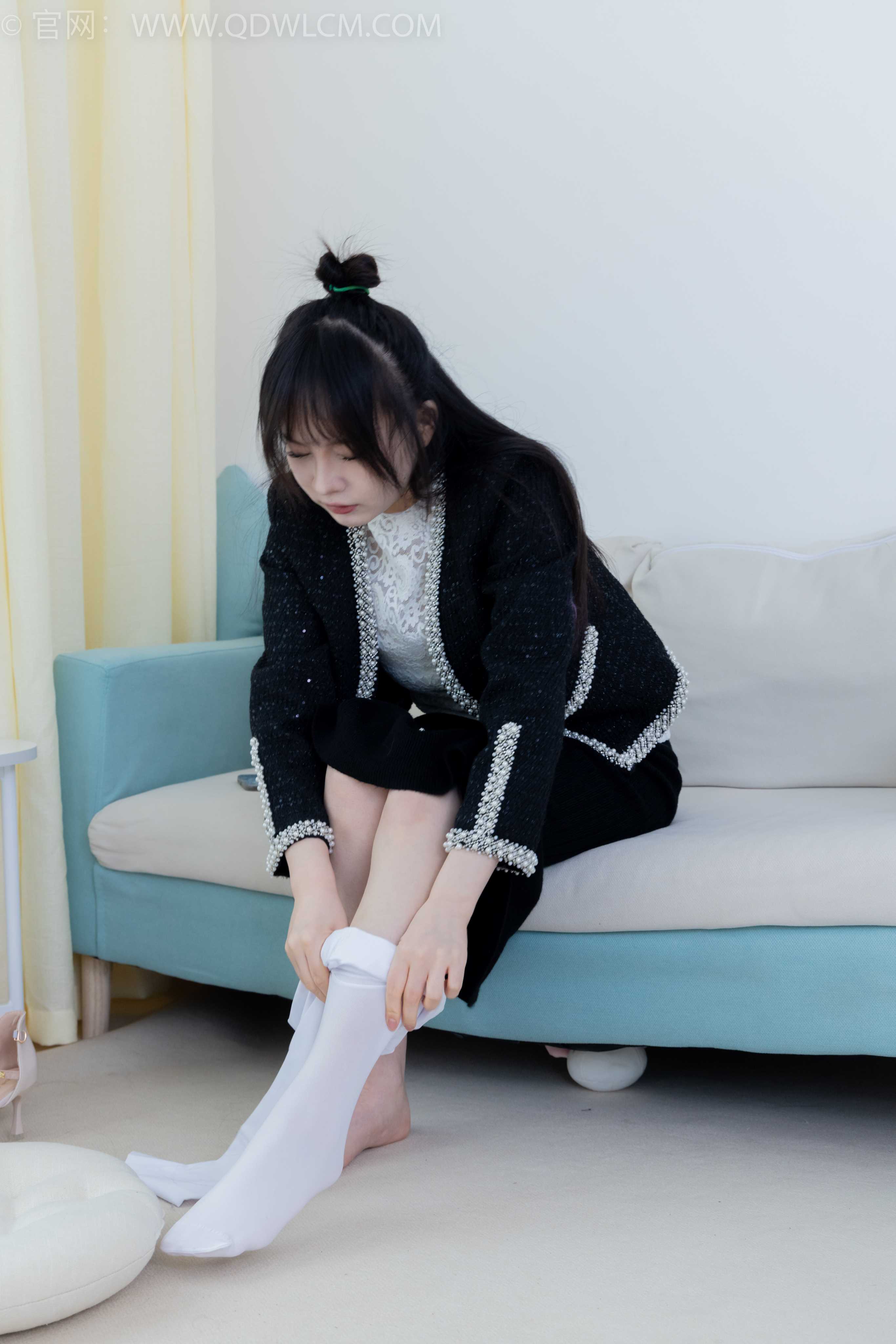 物恋传媒 NO.1863 小酒-傲娇猫咪 [155P-1V-4.05G]