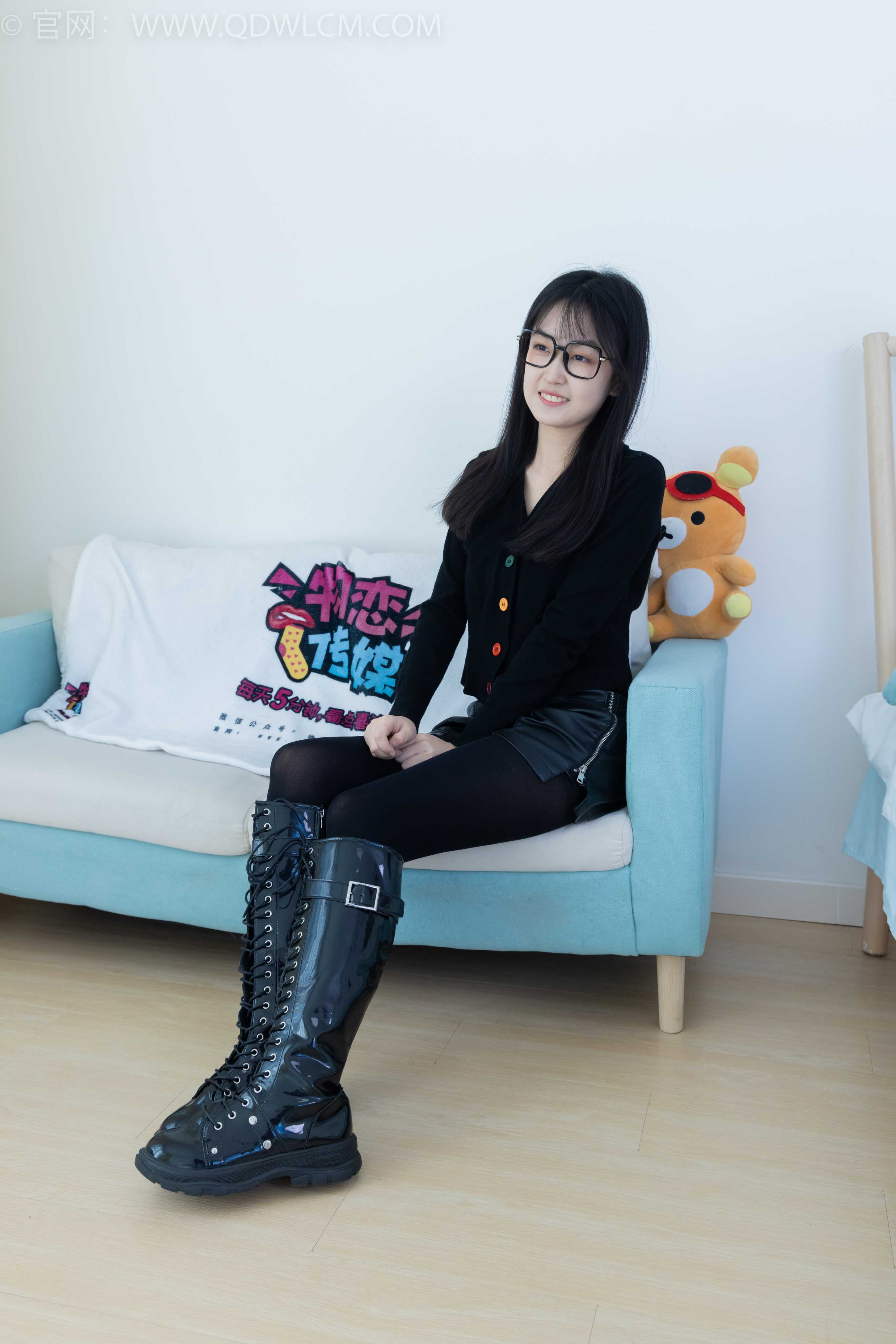 物恋传媒 NO.1880 川川-吞噬星空 [160P-1V-4.64G]