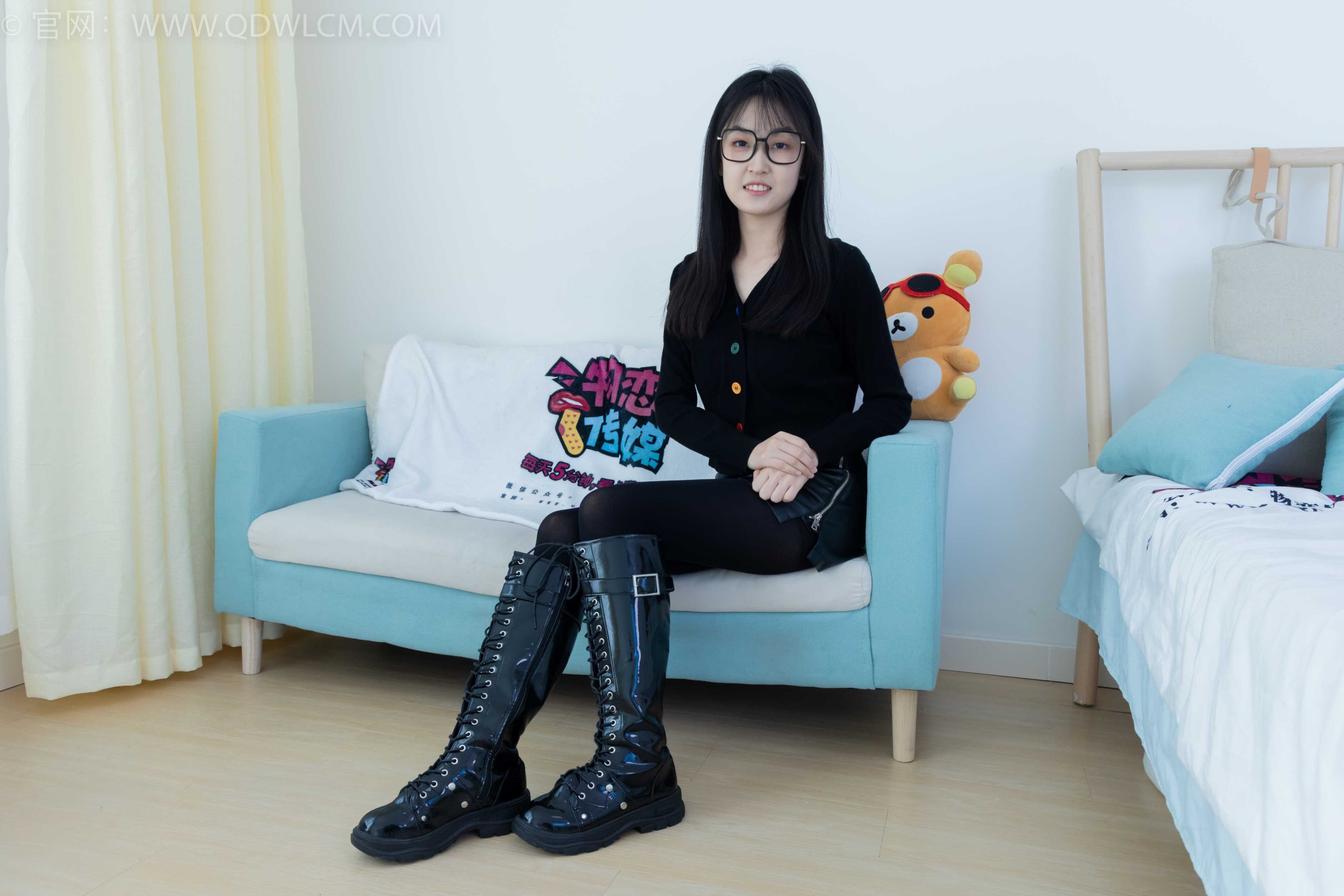 物恋传媒 NO.1880 川川-吞噬星空 [160P-1V-4.64G]