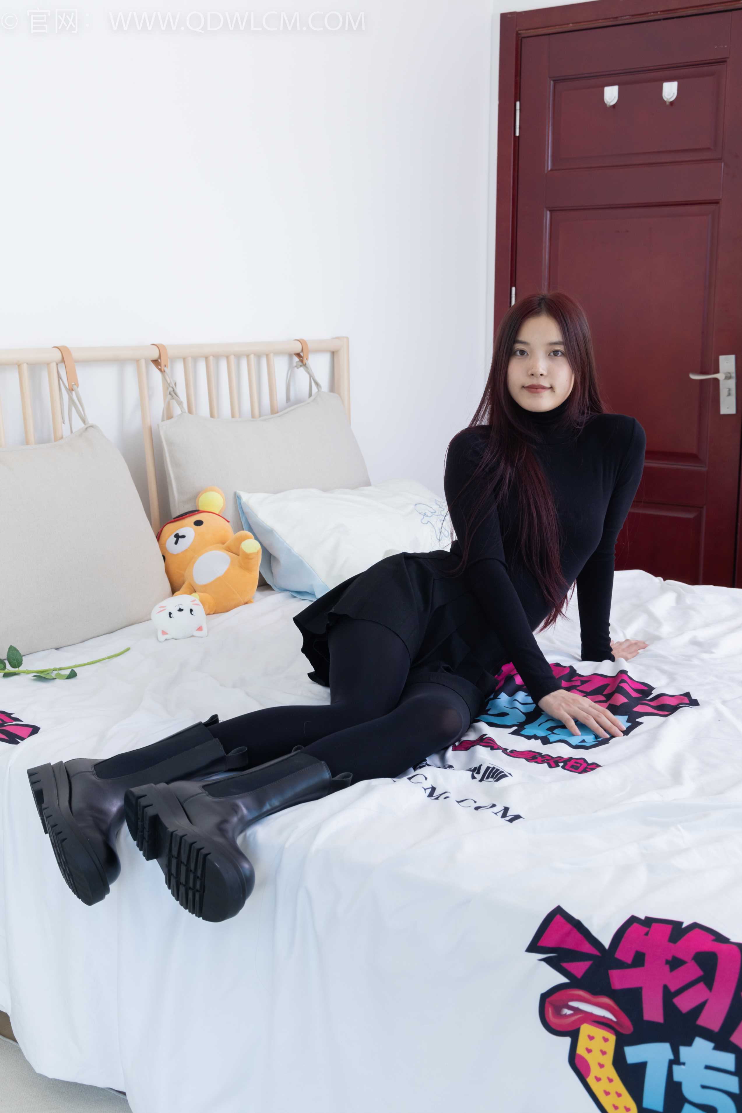 物恋传媒 NO.1884 茯苓-温柔乡 [190P-1V-5.36G]