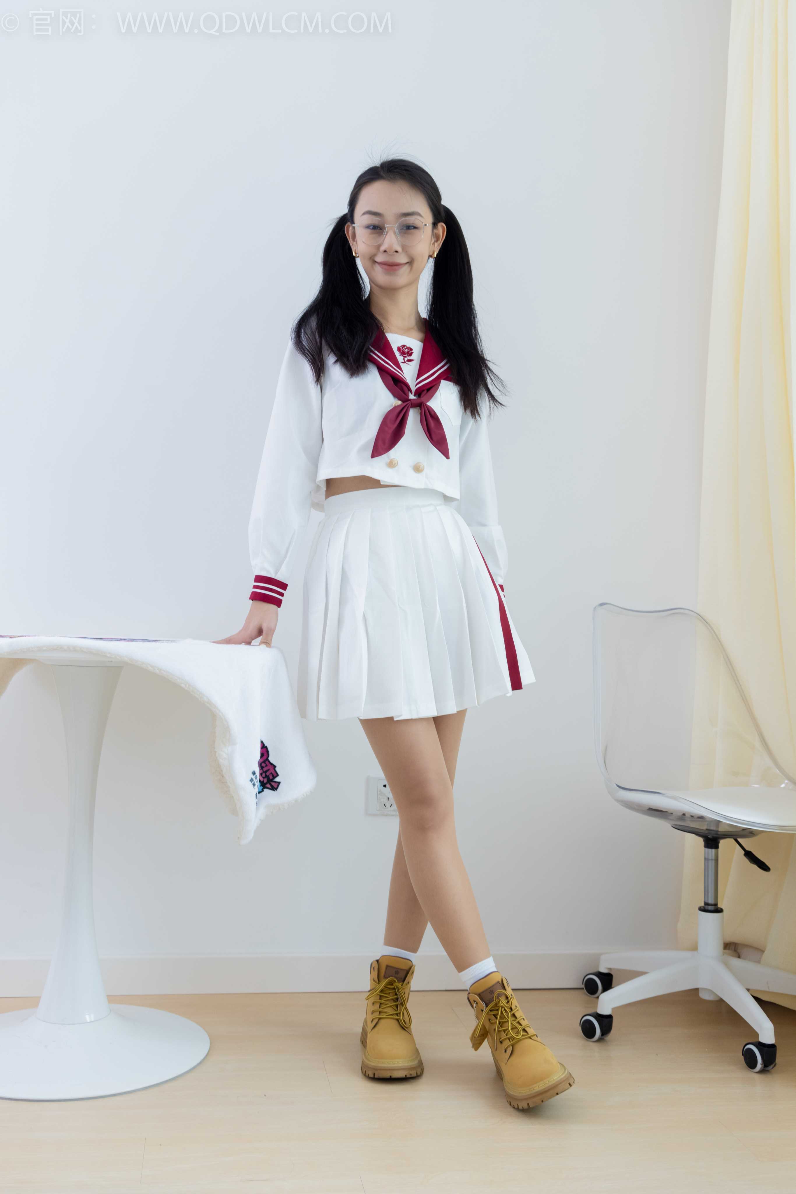 物恋传媒 NO.1894 岚岚-双马尾少女 [160P-1V-4.42G]