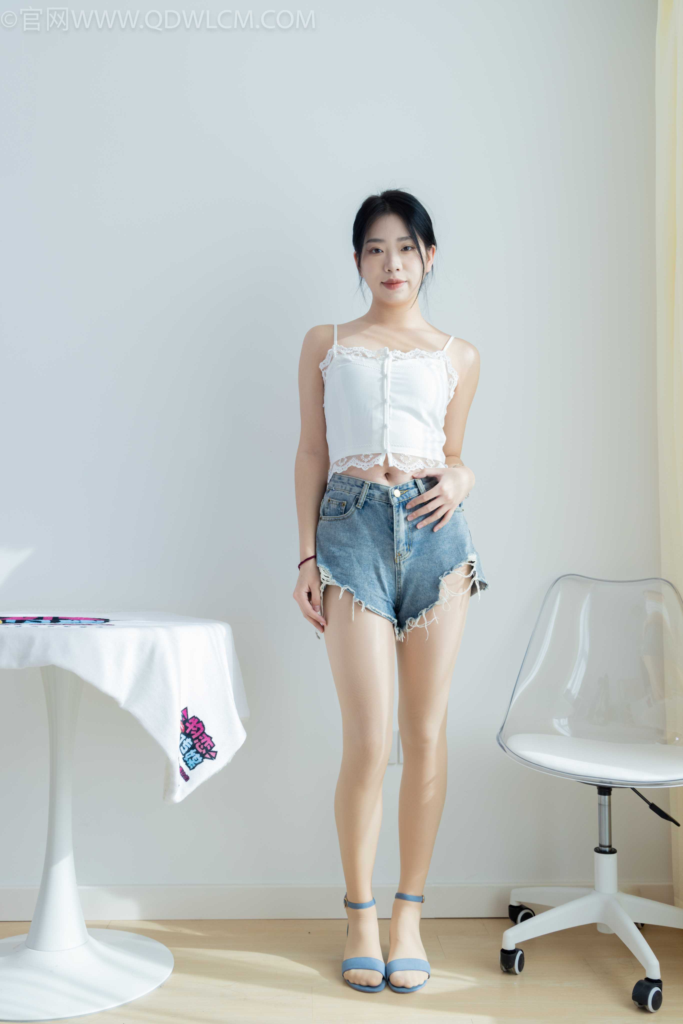 物恋传媒 NO.1915 小谷-斗转星移 [174P-1V-4.49G]