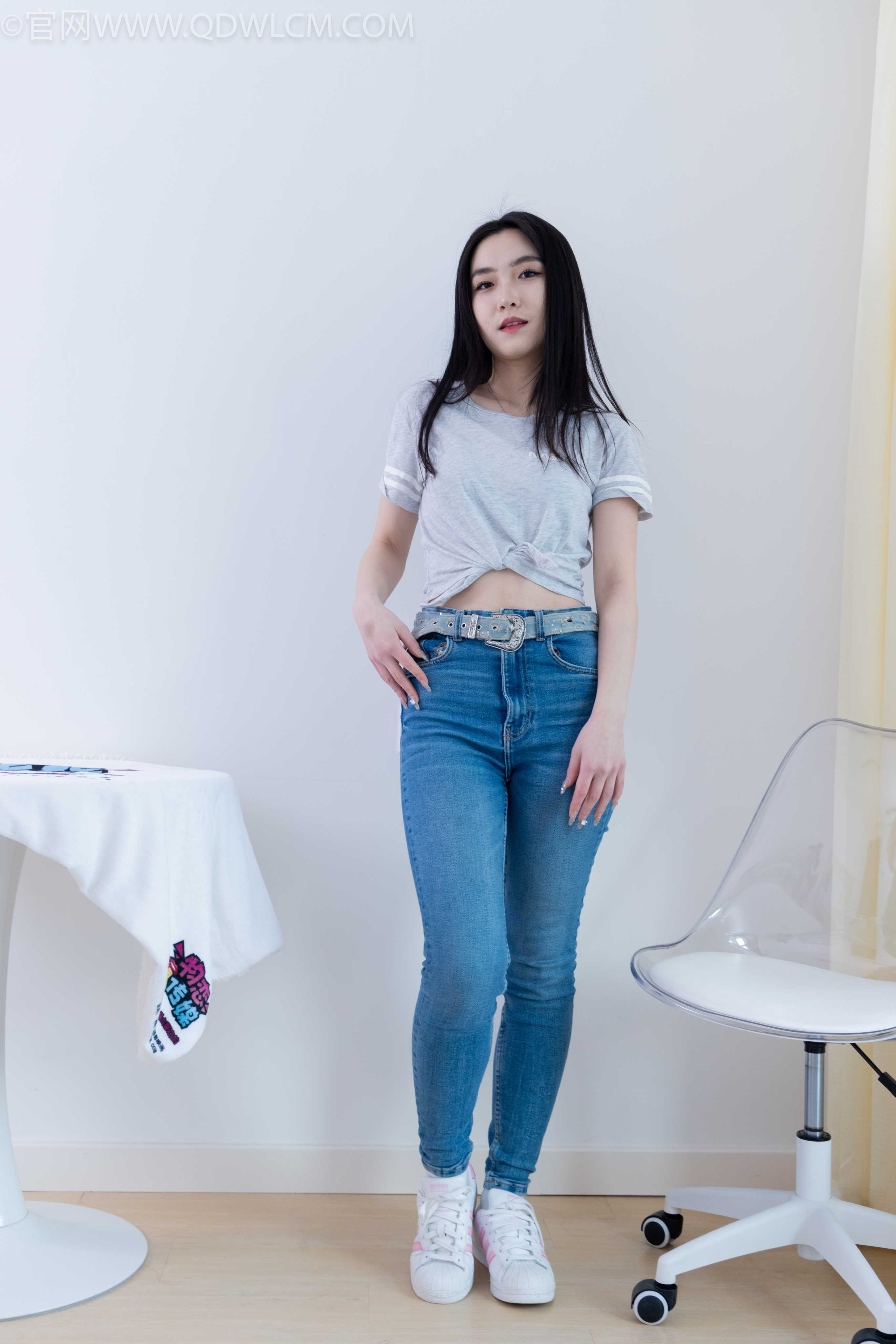 物恋传媒 NO.1928 川川-人心不足 [161P-1V-4.85G]