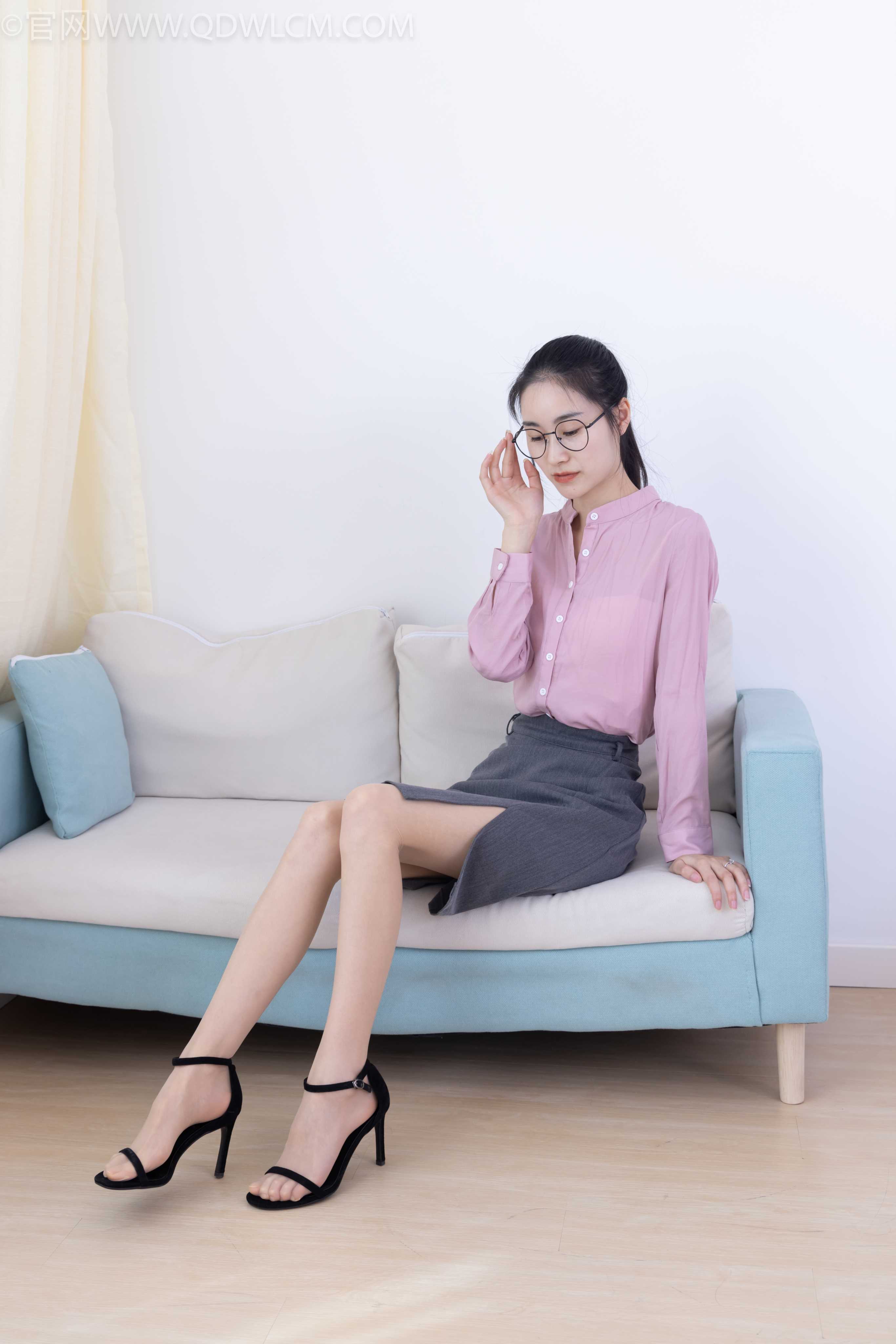 物恋传媒 NO.1941 果汁-自由的鸟 [165P-1V-8.01G] 插图2